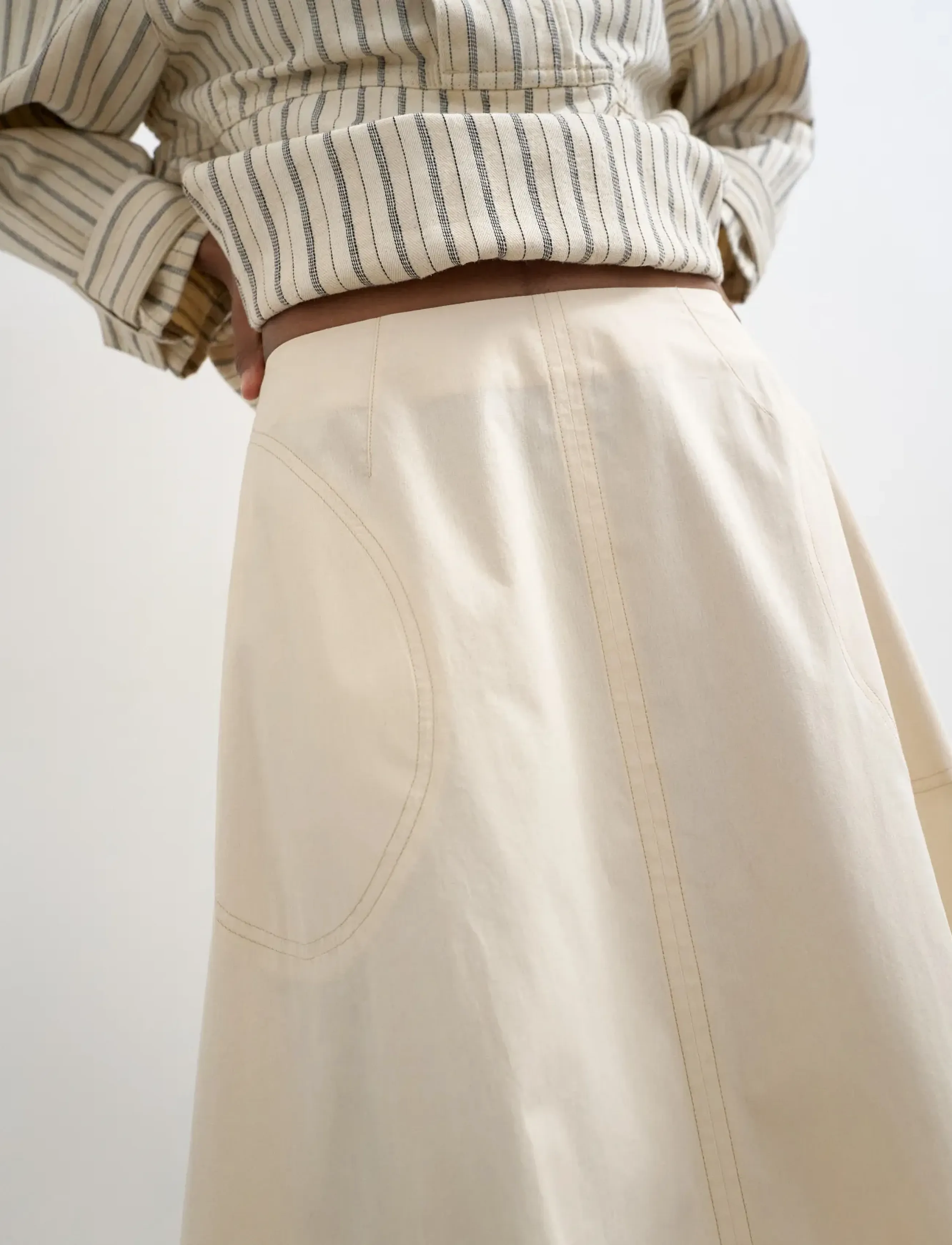 Topshop - TSMILLIE CONTRAST STITCH MAXI SKIRT WVN - maxikjolar - abbey stone - 5