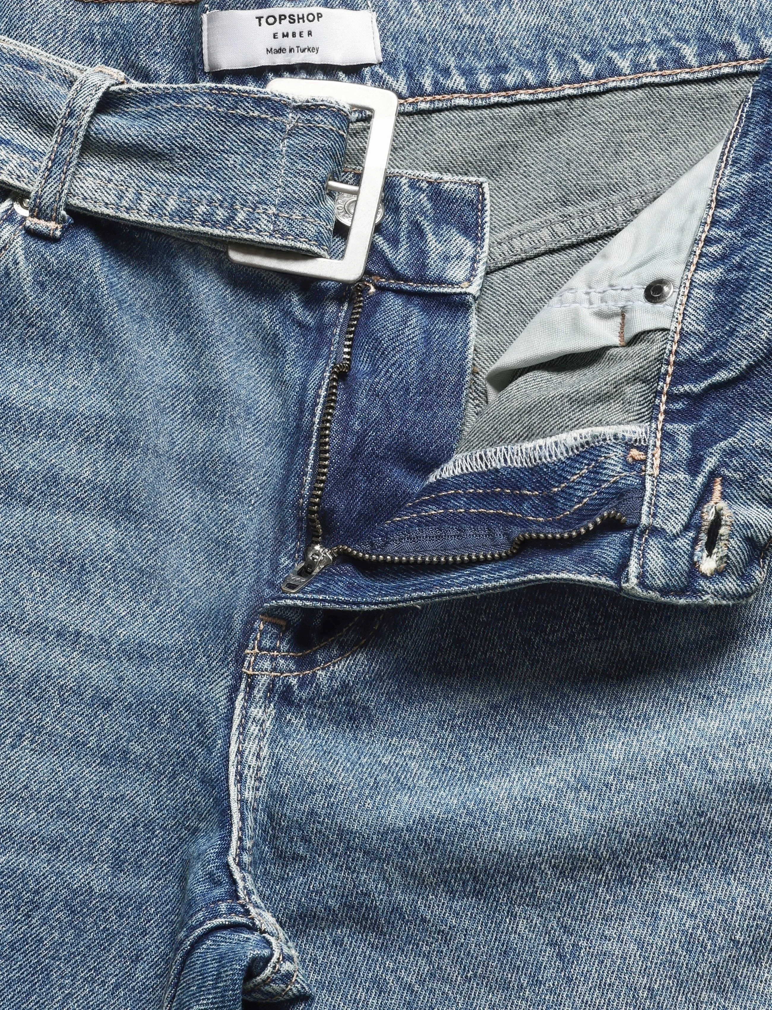 Topshop - TSEMBER LR BELTED JEANS MB DNM - hosen mit weitem bein - medium blue denim - 2