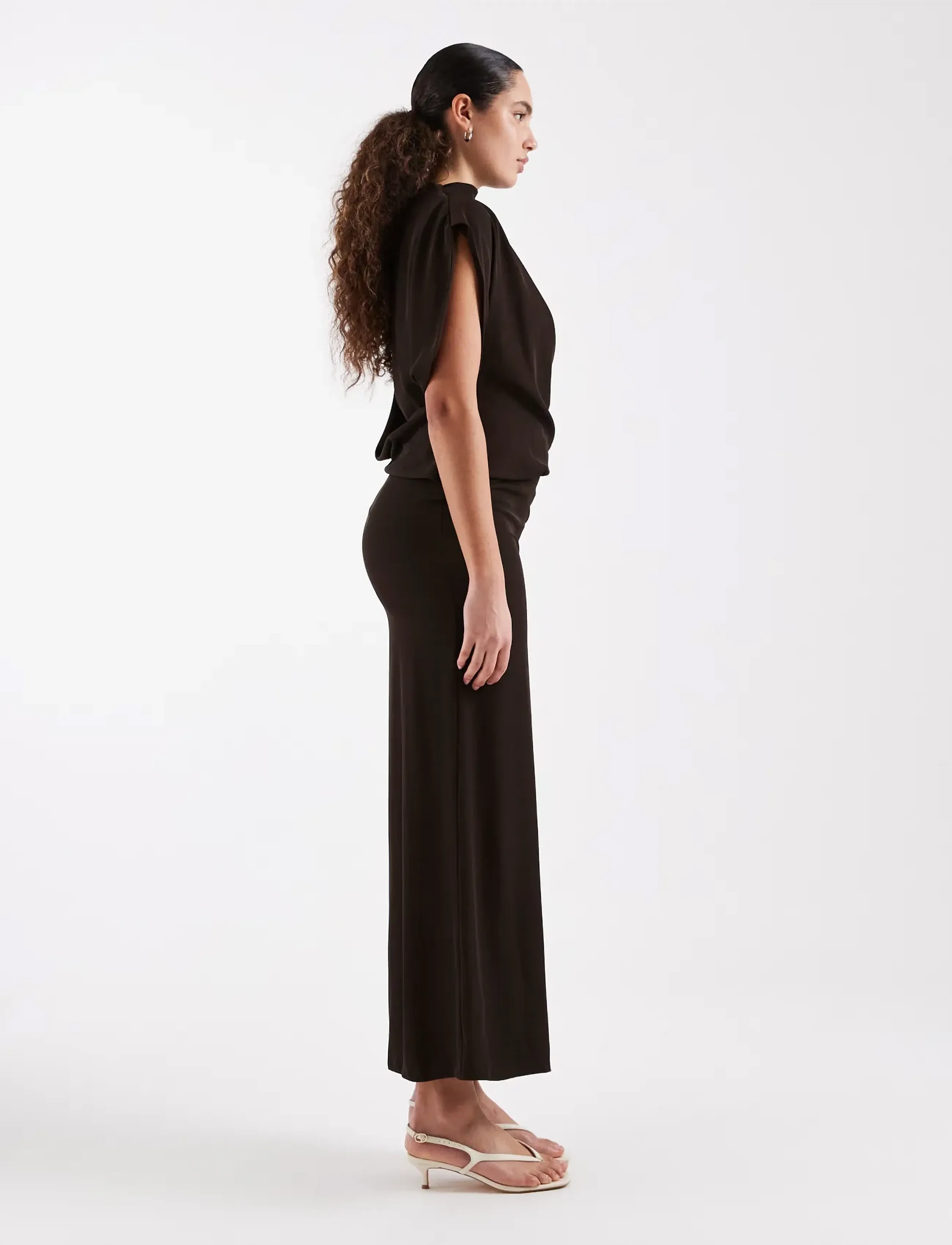 Topshop - TSABBY DRAPEY HIGH NECK DRESS WVN - evening dresses - chocolate brown - 4