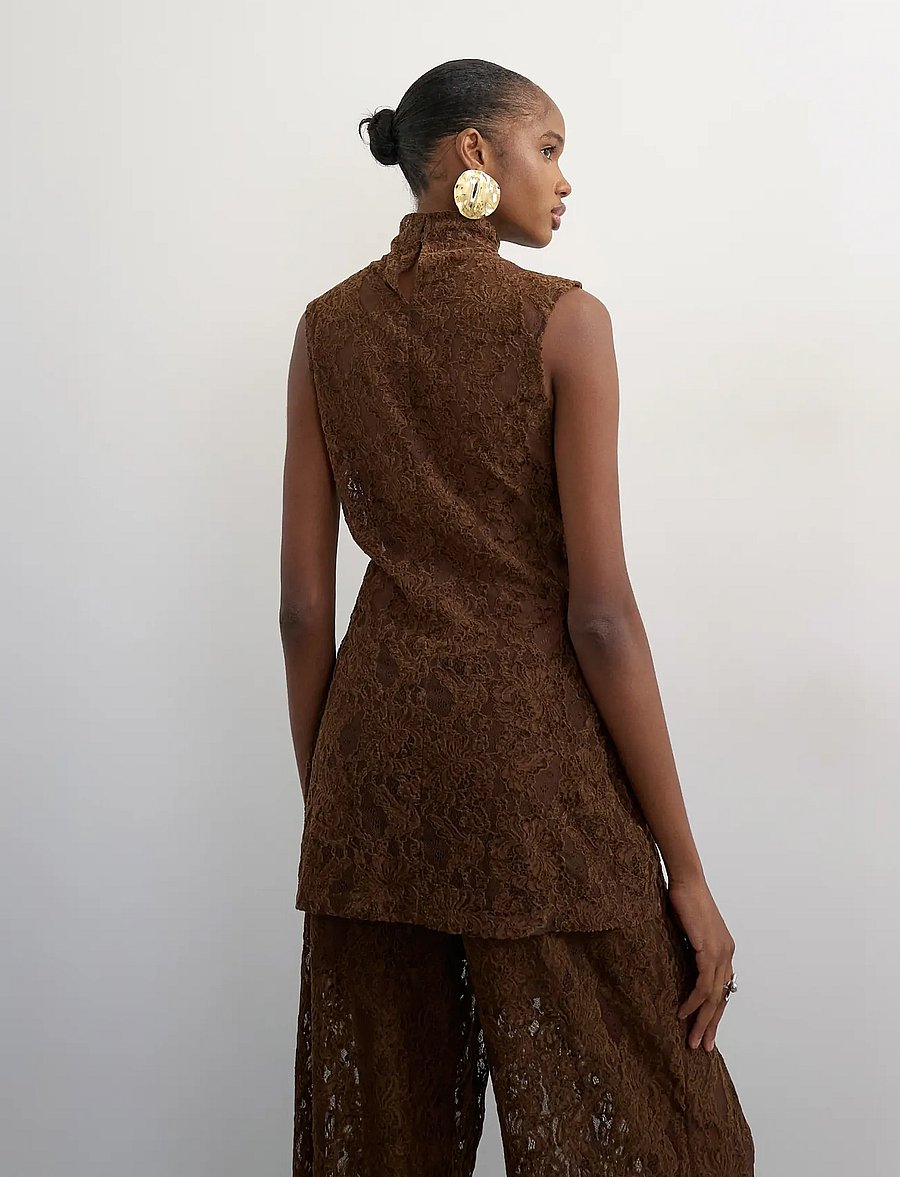 Topshop - TSCOCO LACE HIGH NECK S/L TOP JRS - varrukateta pluusid - chocolate brown - 4