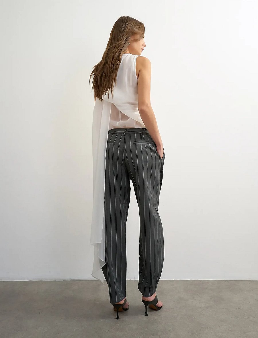 Topshop - TSALAZ STRAIGHT LEG FOLDED TROUSER - anzugshosen - charcoal gray - 2