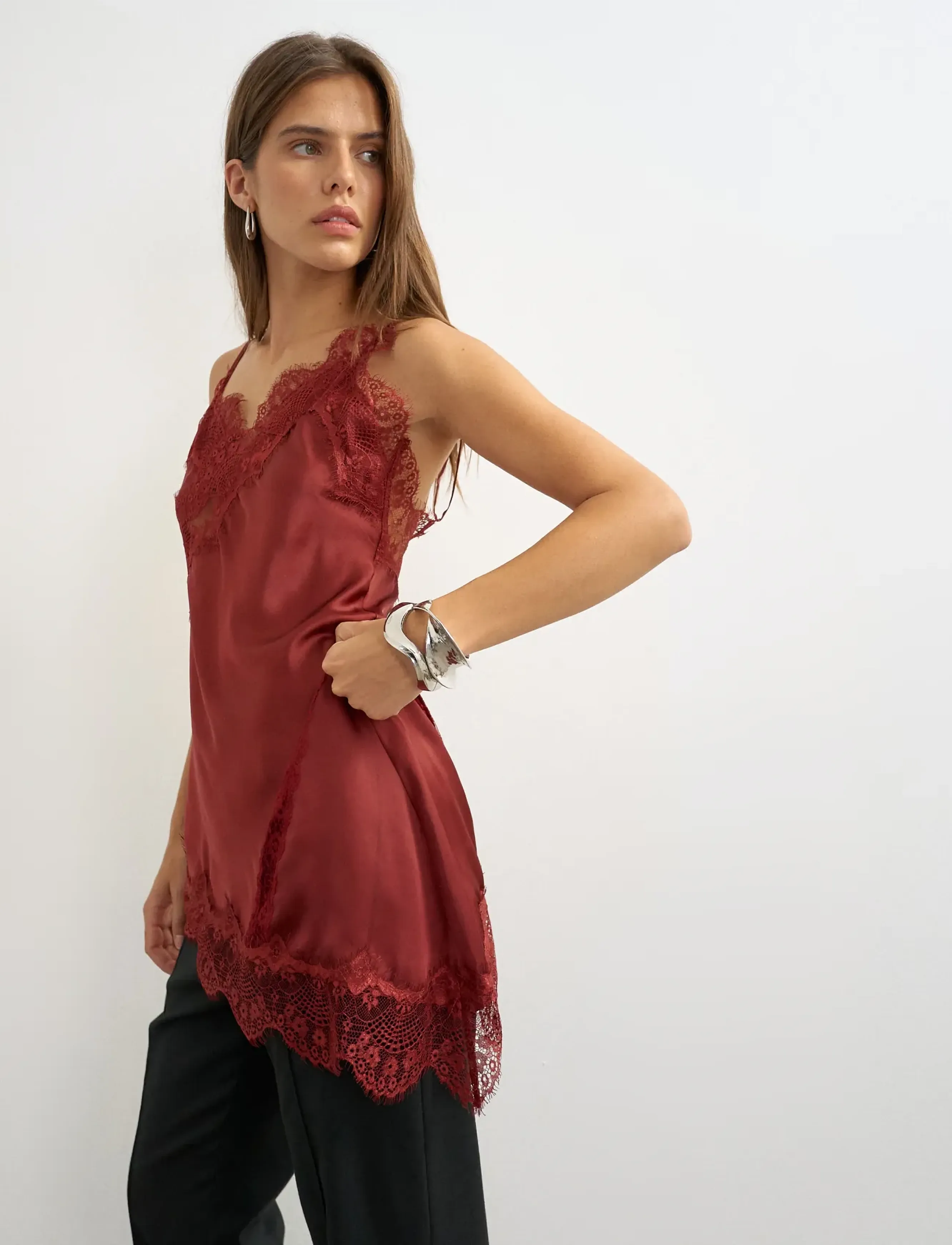 Topshop - TSDREA SL LACE ASYMMETRIC TUNIC TOP WVN - tunics - burgundy - 5