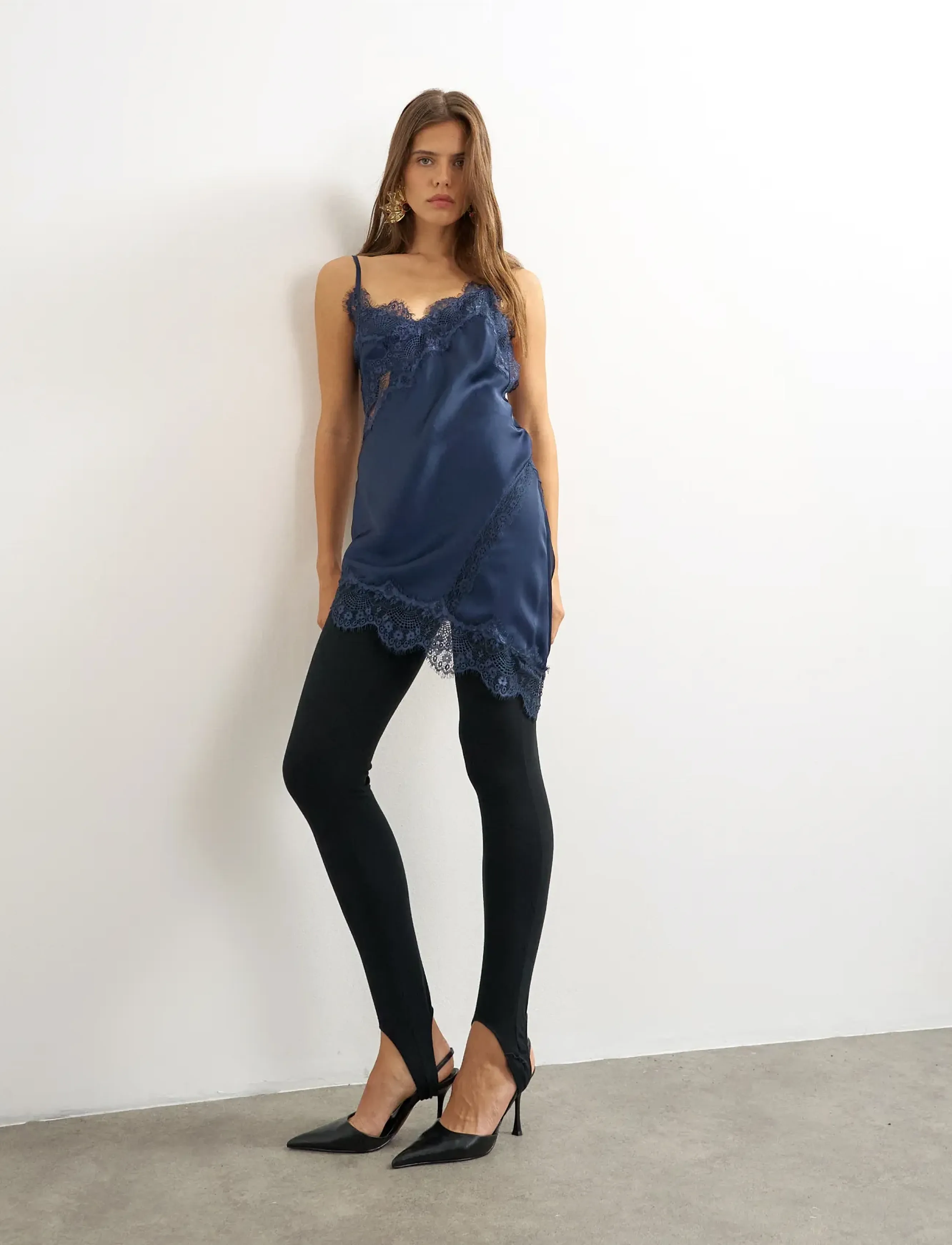 Topshop - TSDREA SL LACE ASYMMETRIC TUNIC TOP WVN - tunics - navy blazer - 0