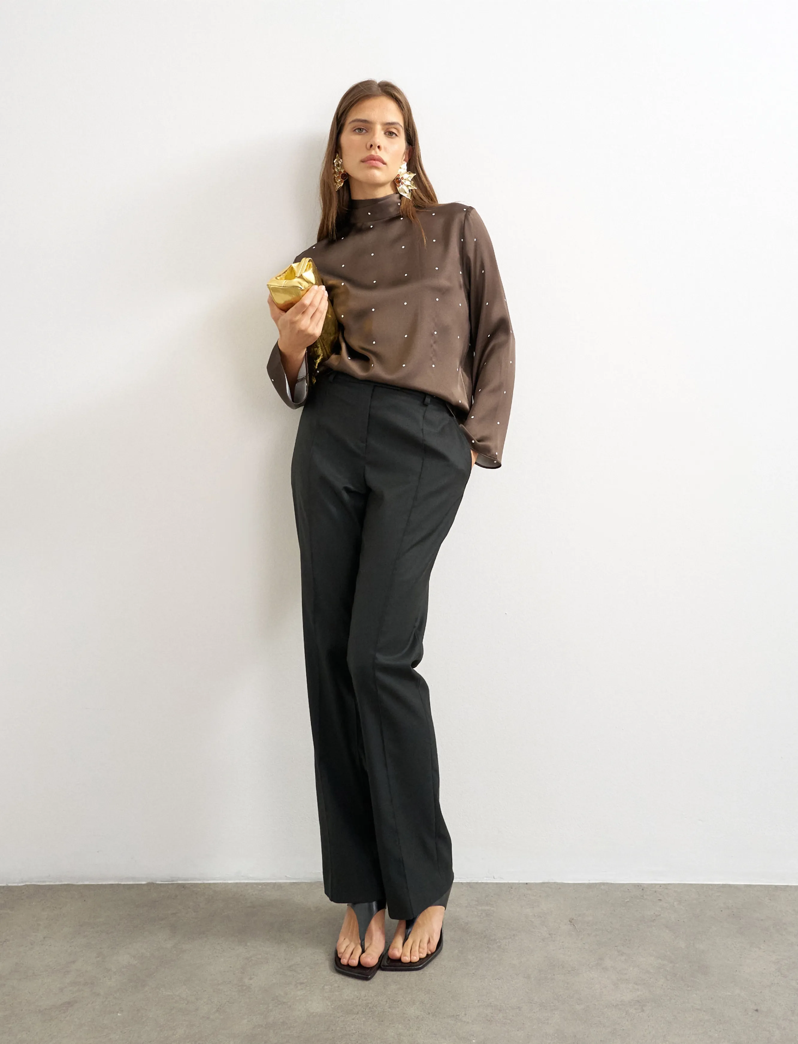 Topshop TSDAWLA LS SATIN SCARF TIE TOP WVN - Blusen - CHOCOLATE BROWN / brown