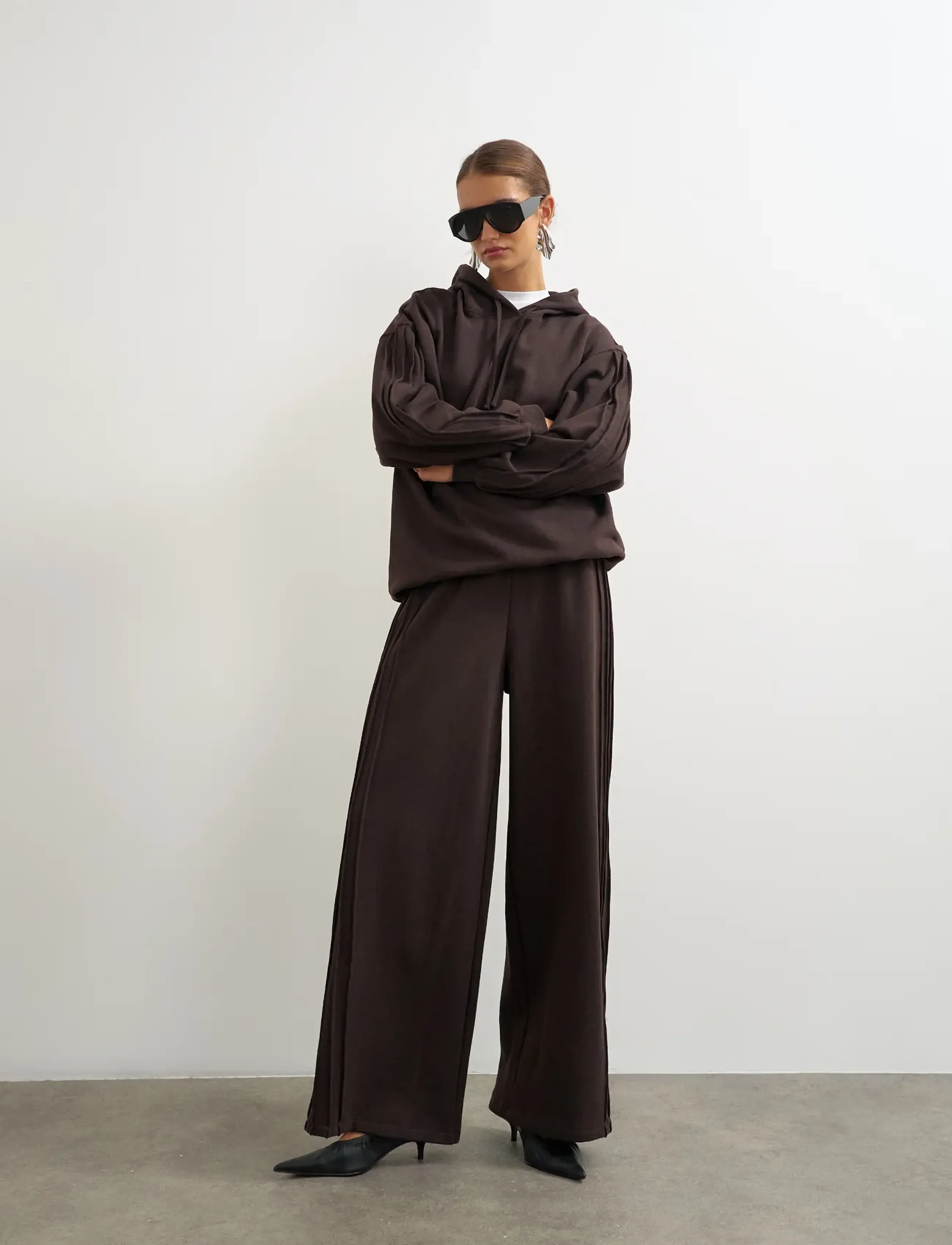 Topshop - TSBERA L/S OVERSIZED DETAIL HOODIE JRS - kapuutsiga pusad - chocolate brown - 4