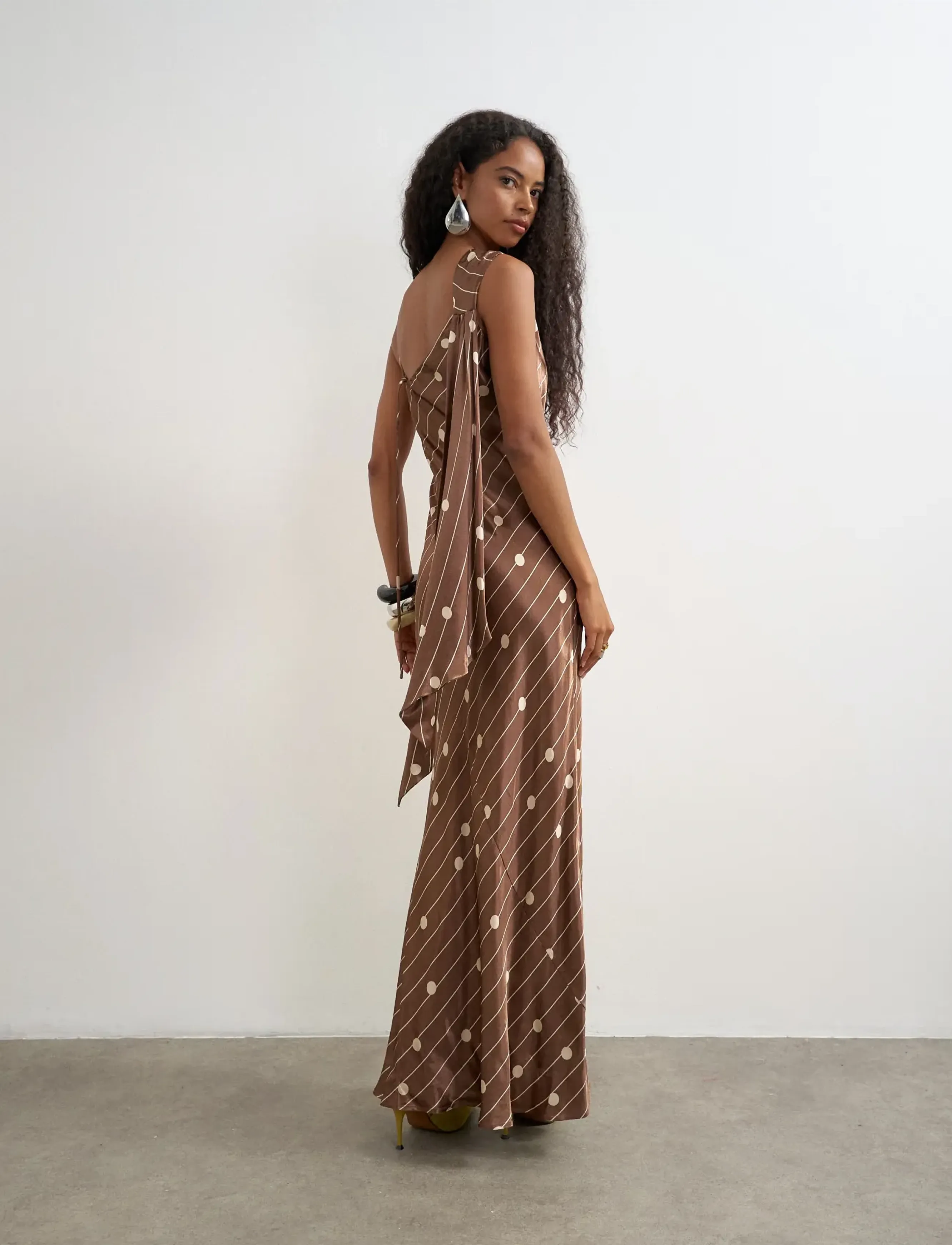 Topshop TSCELLY SATIN ASYMMETRIC MAXI DRESS WVN - Maxi Dresses - CHOCOLATE BROWN / brown