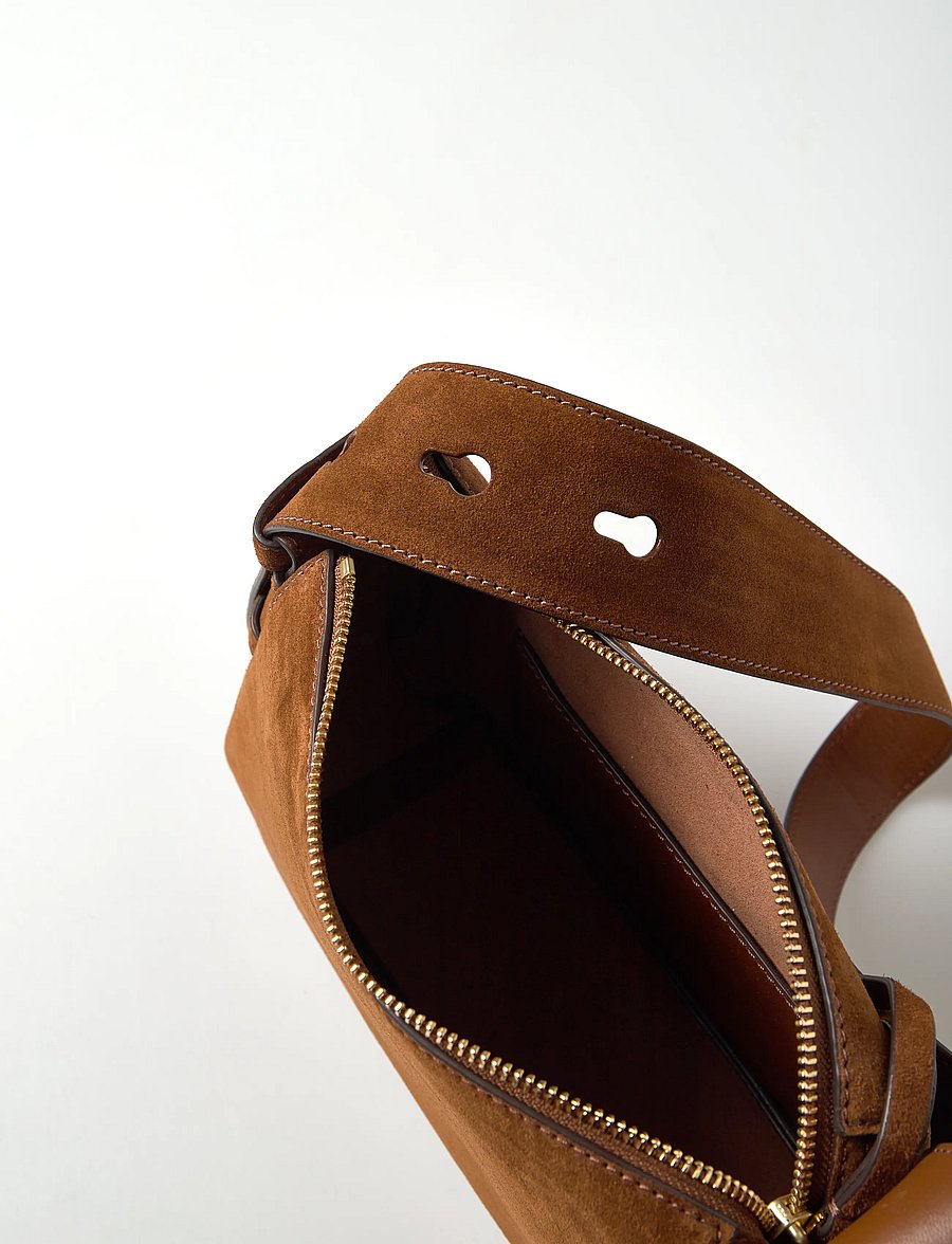 Tory Burch - Romy Suede Small Shoulder Bag - moetrendid - caramel - 4