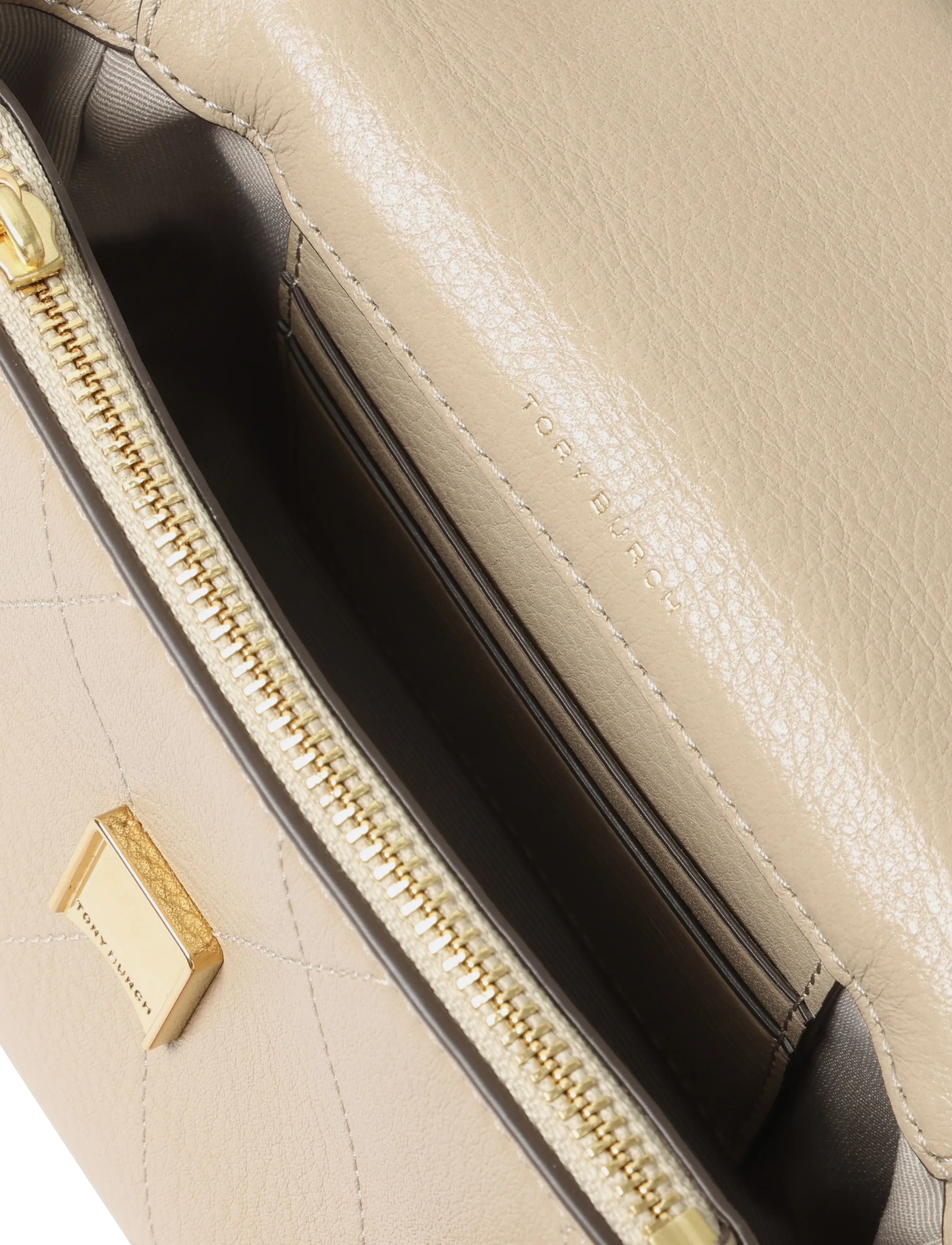 Tory Burch - Charlie Quilted Top Handle Chain Wallet - soft cement - 4