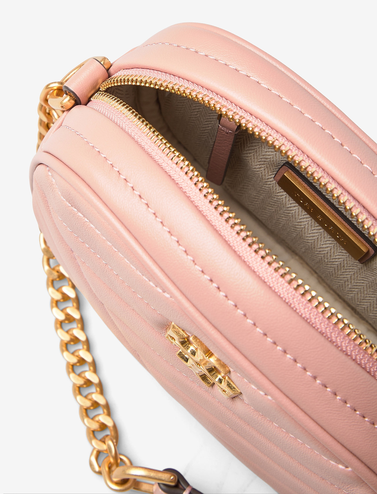 Tory Burch - KIRA CHEVRON SMALL CAMERA BAG - pink moon / rolled brass - 4