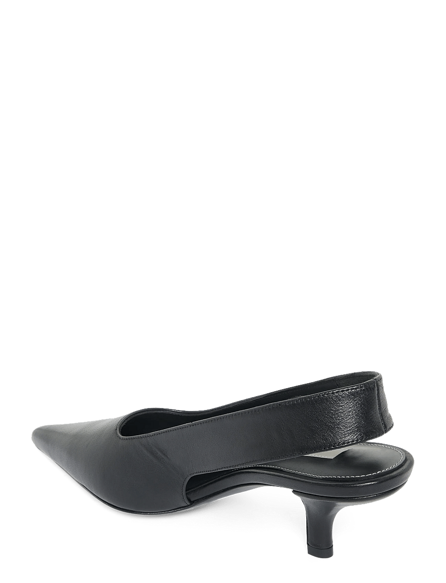 TOTEME - Classic leather slingback pumps - black - 1