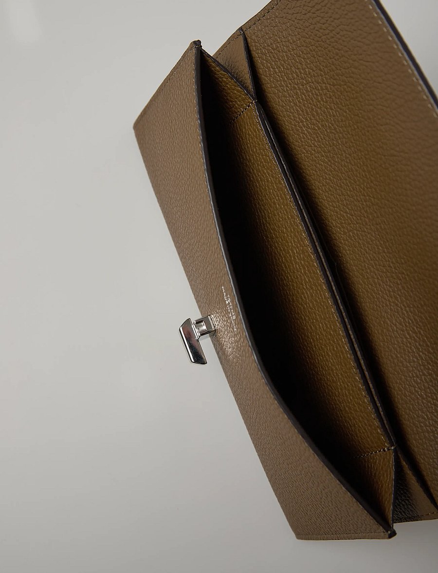TOTEME - T-Lock Leather Wallet - plånböcker - dark taupe - 4