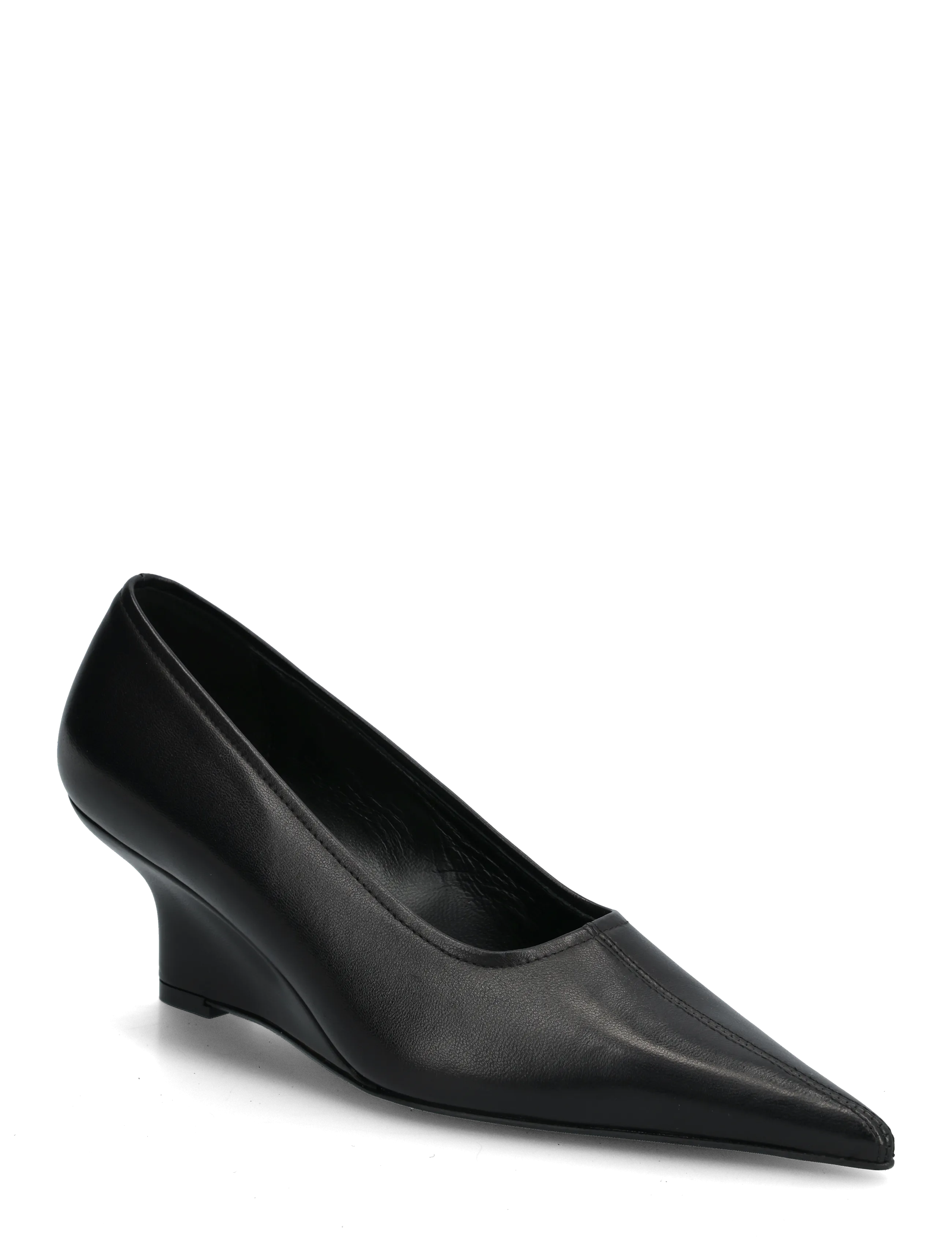 Toteme Sharp Wedge leather pumps - Shoes - BLACK / black
