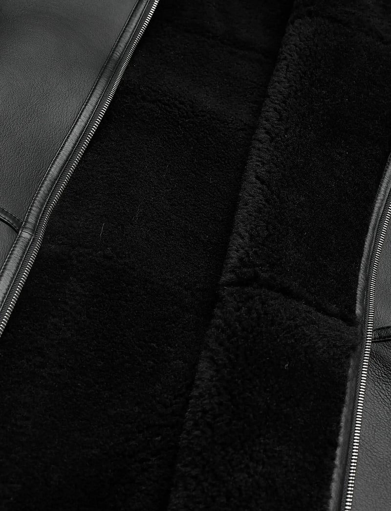 TOTEME - SIGNATURE SHEARLING JACKET - vårjackor - black - 5