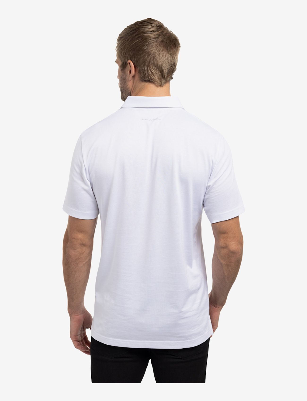 TravisMathew - THE ZINNA - oberteile & t-shirts - white - 3