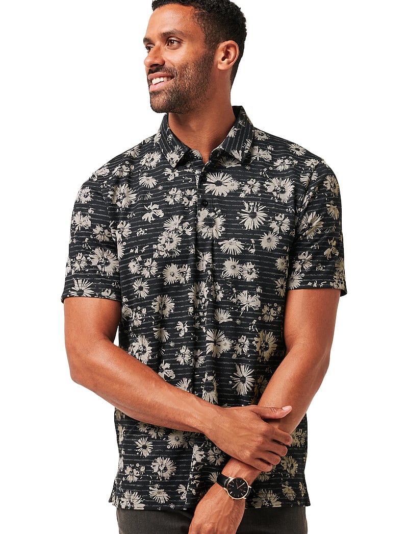 TravisMathew - SHADED GROVE - oberteile & t-shirts - black - 4