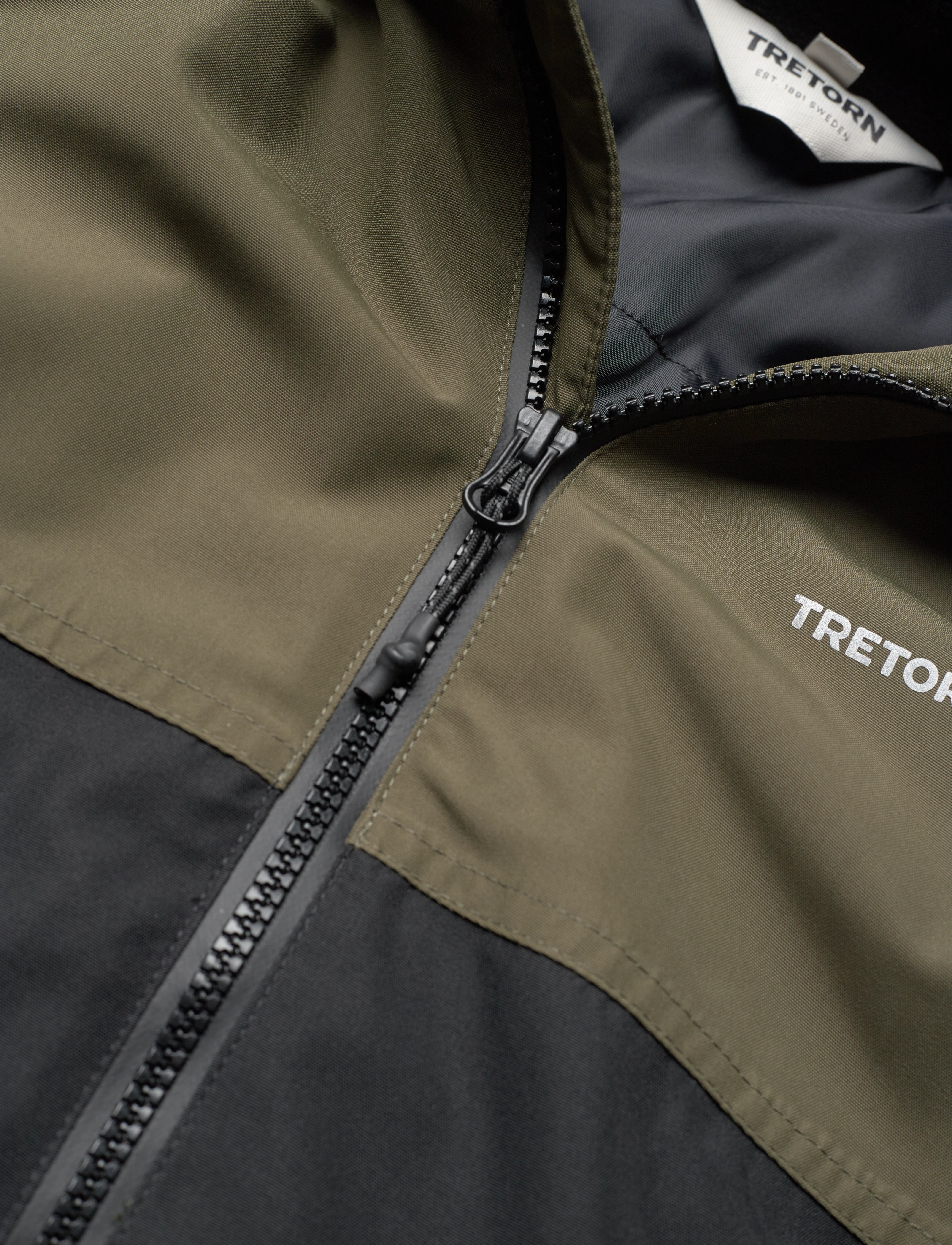 Tretorn - AKTIV COLD WEATHER JACKET - skijakker - 518/olive night - 2
