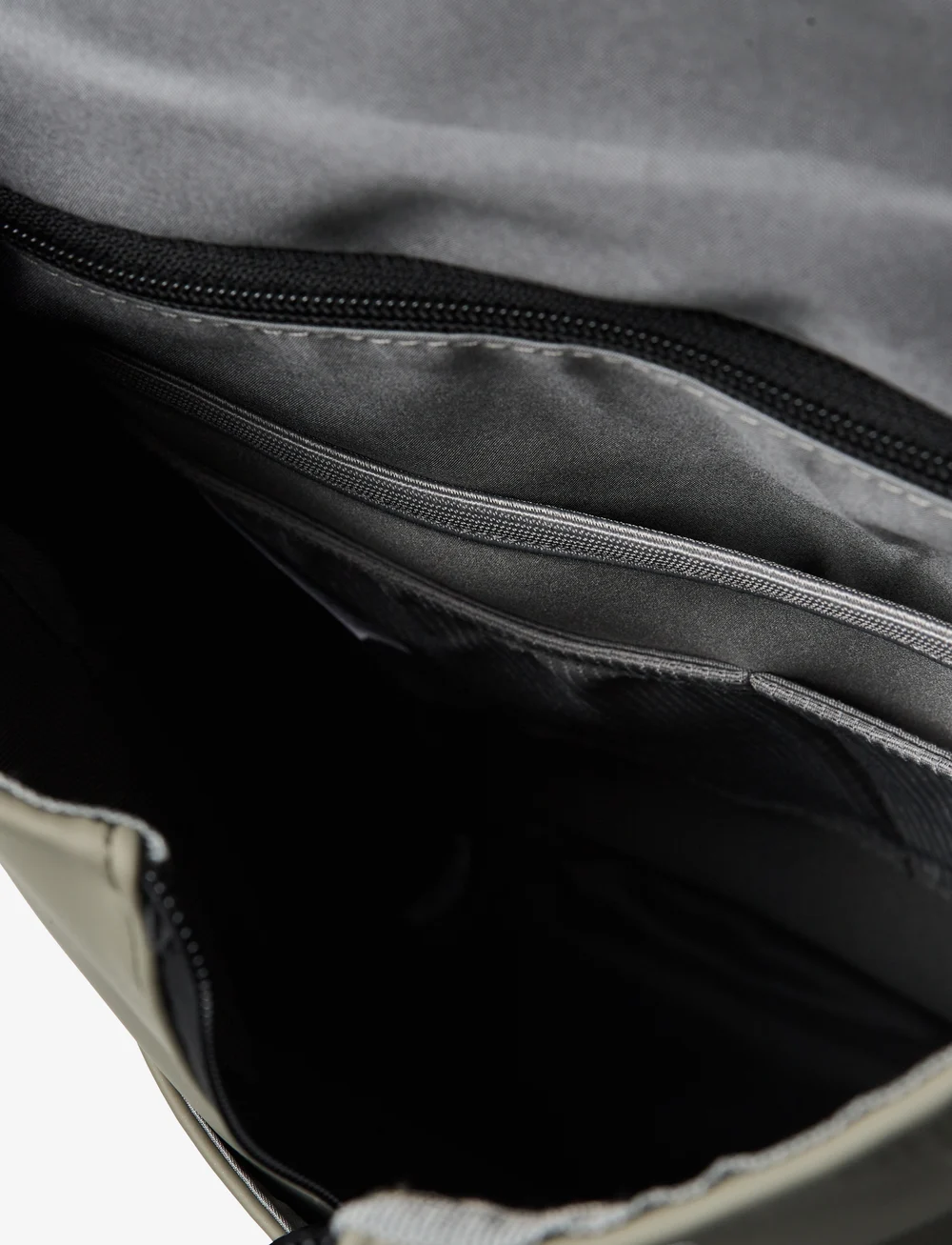 Tretorn - WINGS DAYPACK - vattentäta väskor - 500/field green - 4