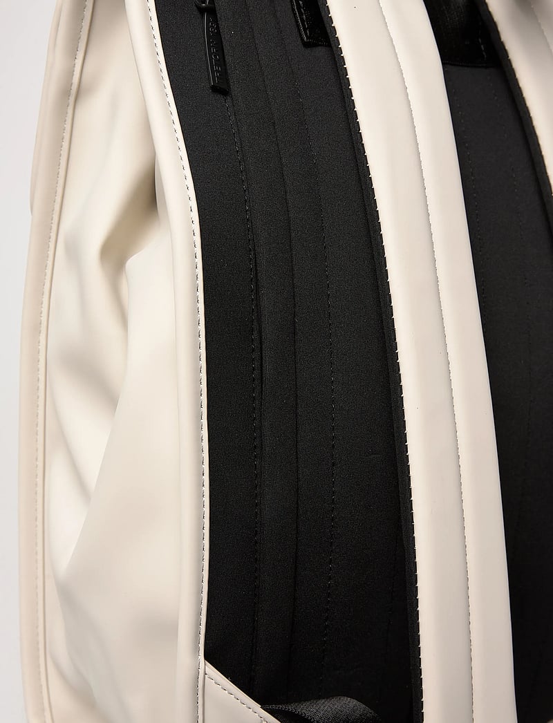 Tretorn - DAYPACK - vattentäta väskor - 600/sand - 3