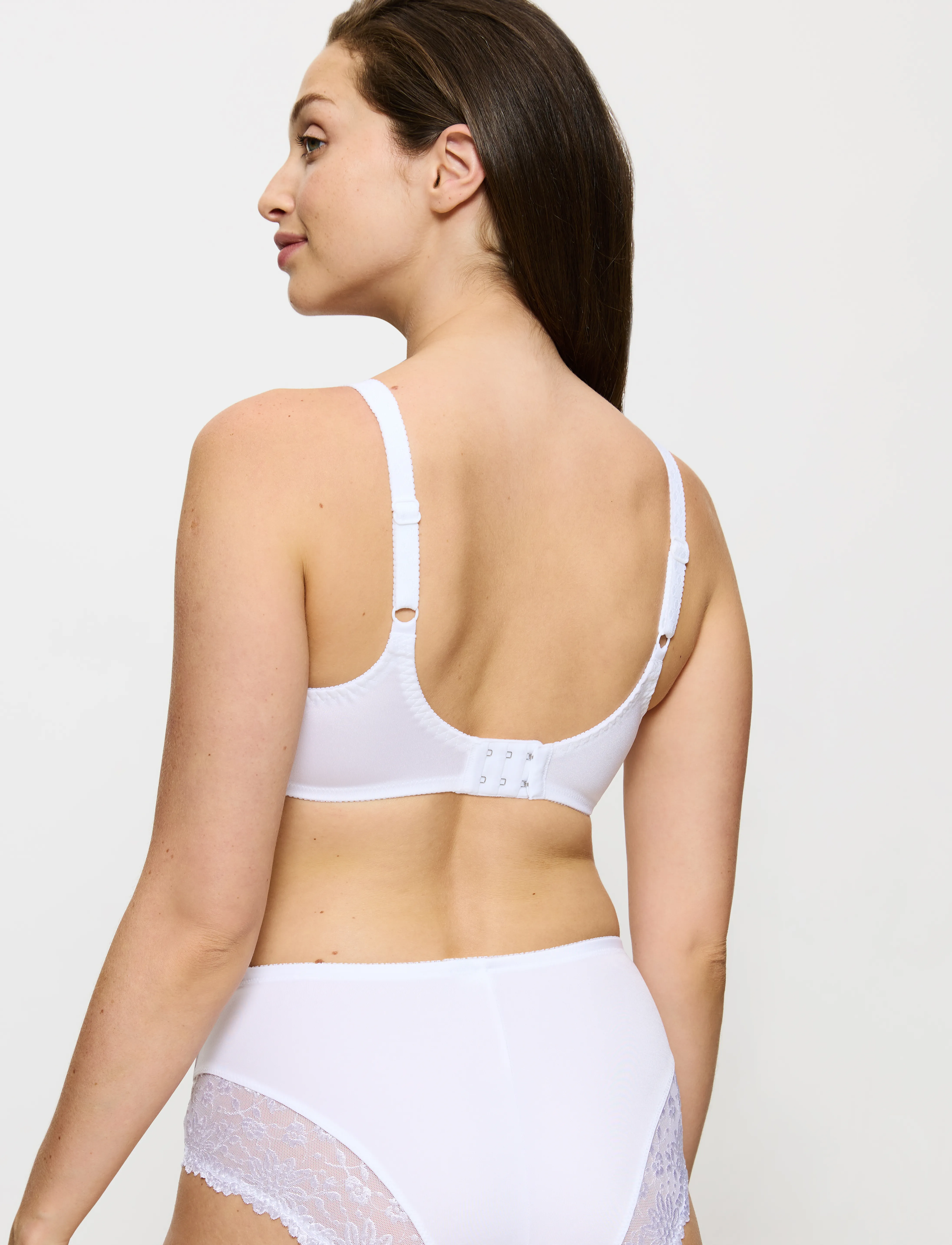 Triumph - Ladyform Soft W X - helkupa bh:ar - white - 3