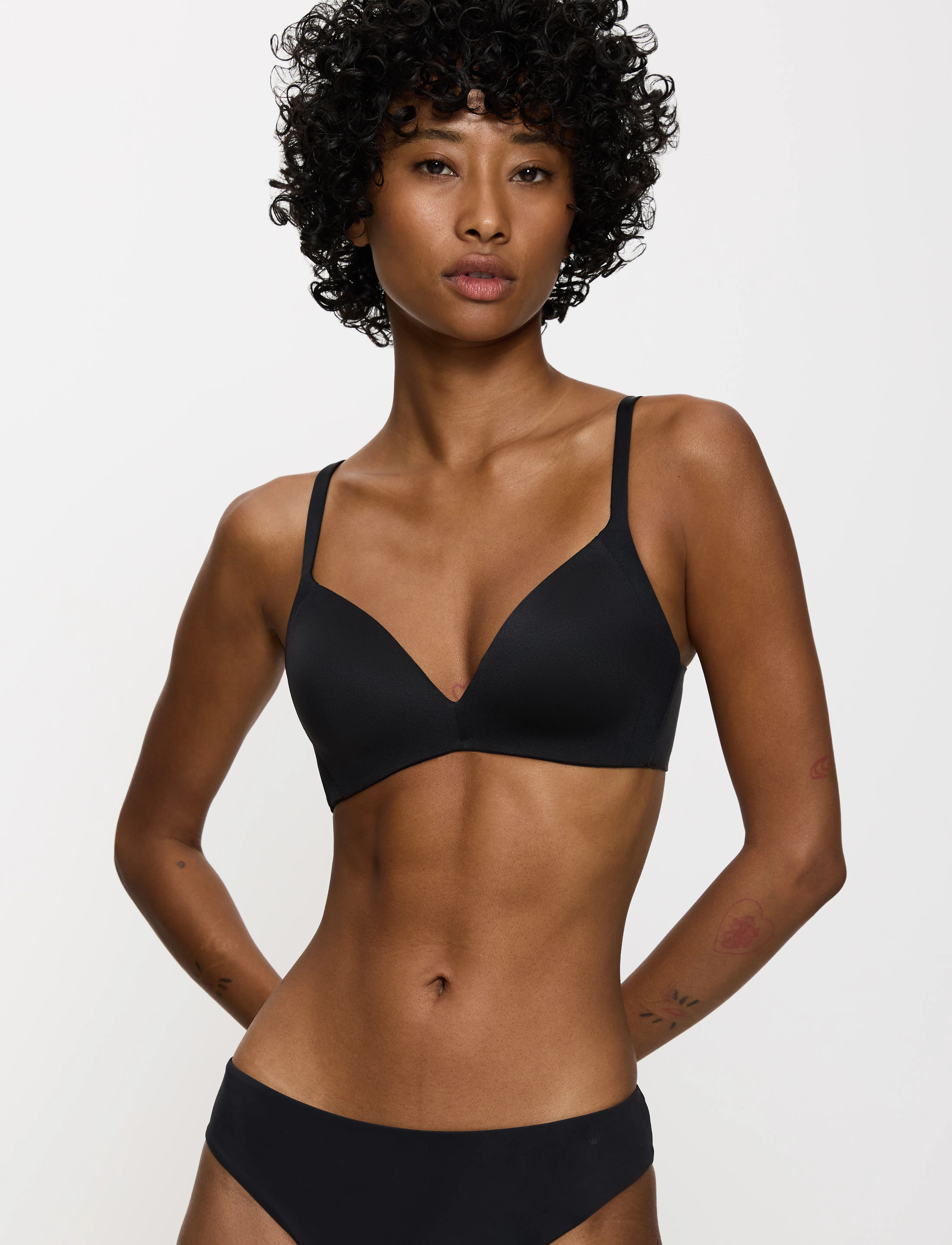 Triumph Body Make-Up Soft Touch P Ex, 85 B, Bras & Oberteile, Schwarz - T-shirt Bras, Frauen
