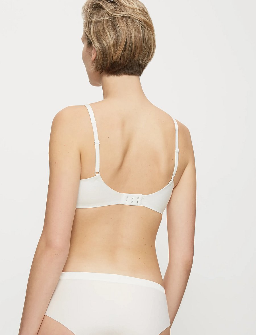 Triumph - Body Make-up Soft Touch P EX - t-särgi rinnahoidjad - vanille - 3