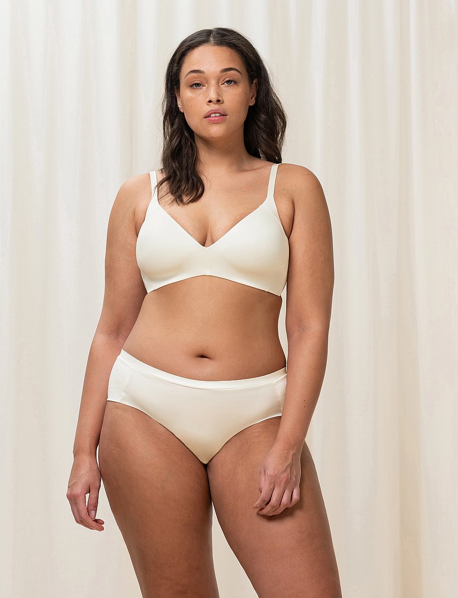 Triumph - Body Make-up Soft Touch P EX - t-shirt bh:ar - vanille - 4