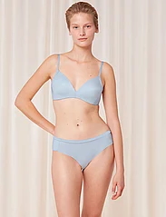Triumph - Body Make-up Soft Touch Hipster EX - lowest prices - fairy blue - 3