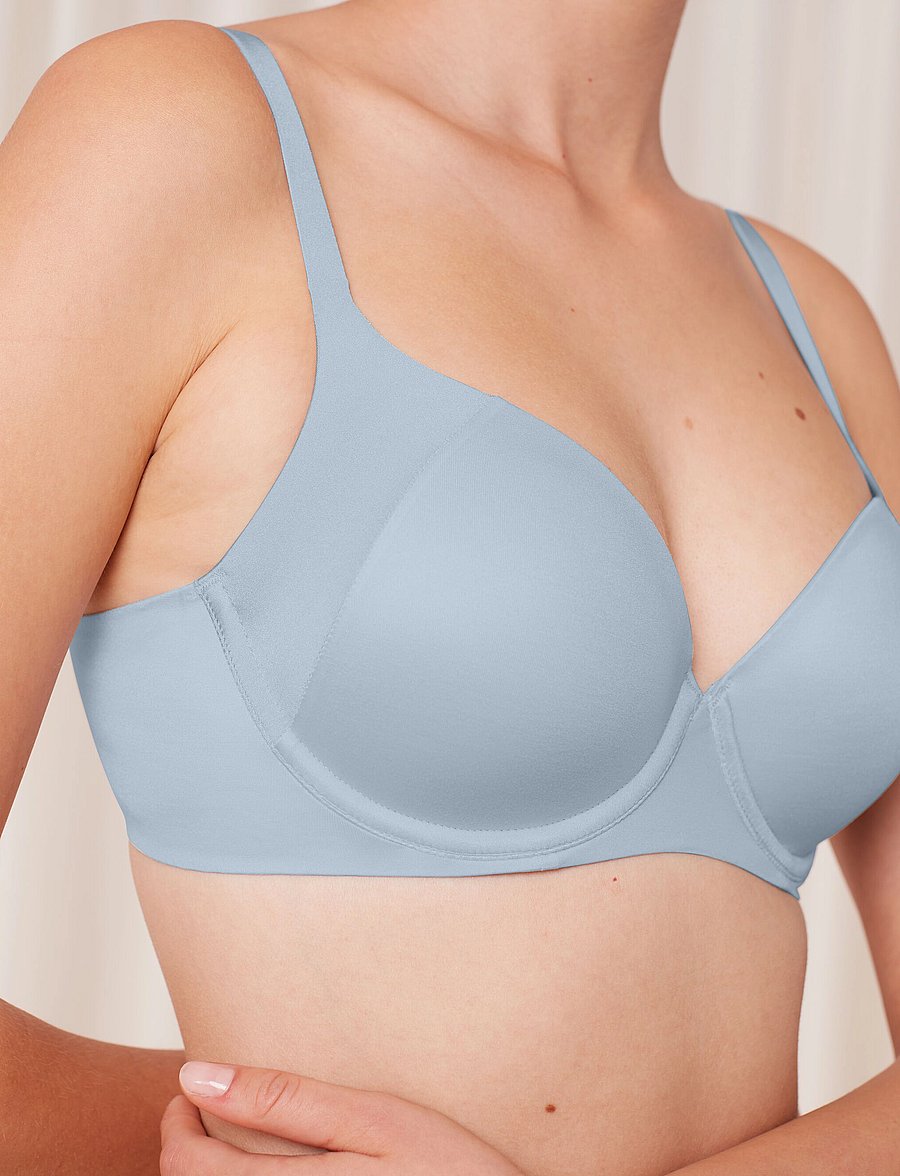 Triumph - Body Make-up Soft Touch WP EX - fairy blue - 4