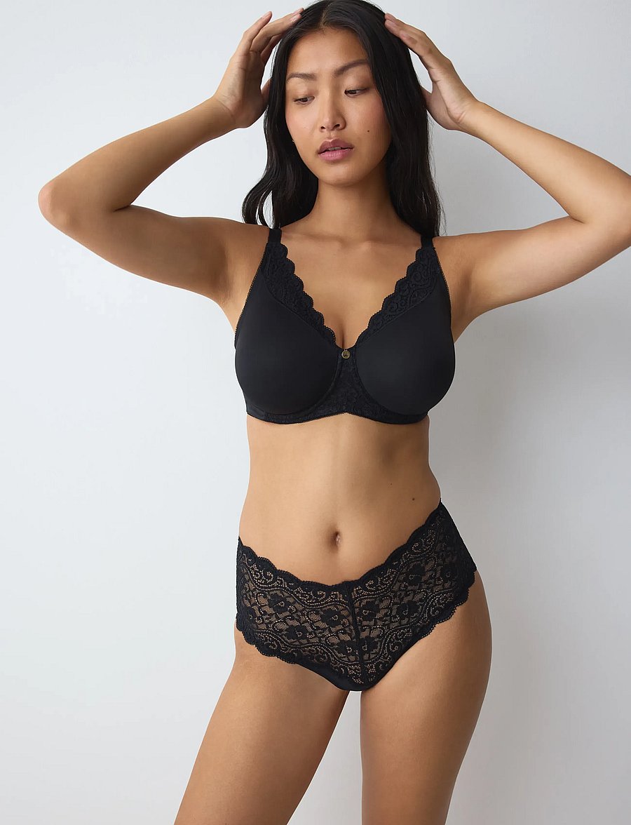 Triumph - Amourette Minimizer W01 - tugikaartega rinnahoidjad - black - 0