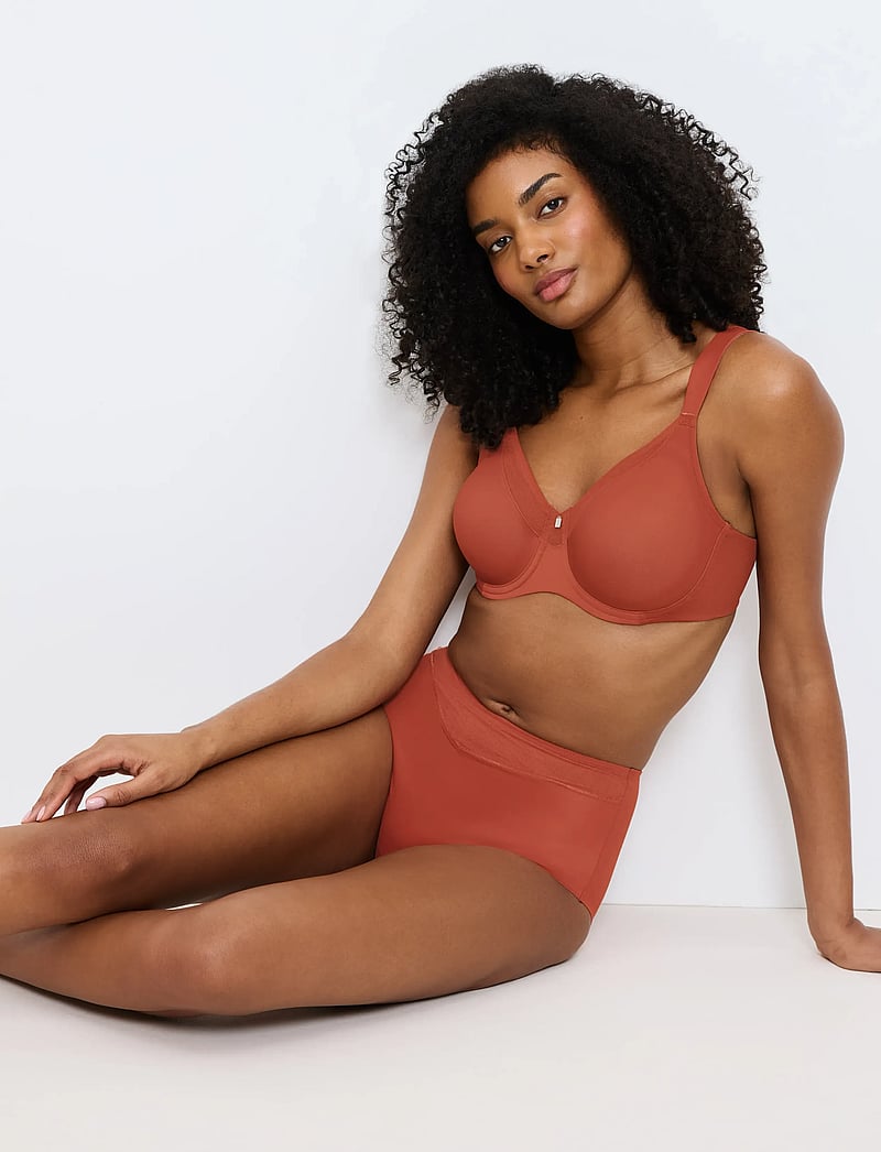 Triumph - True Shape Sensation T W01 - traadiga rinnahoidjad - desert sunset - 4