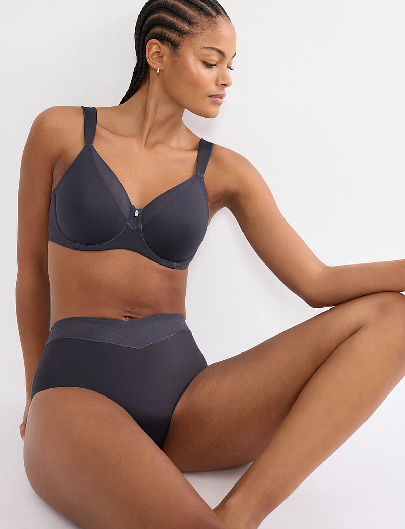 Triumph - True Shape Sensation T W01 - bügellose bhs - ink gray - 4