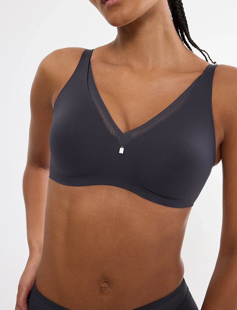 Triumph - True Shape Sensation T N01 - bygellösa bh:ar - ink gray - 3