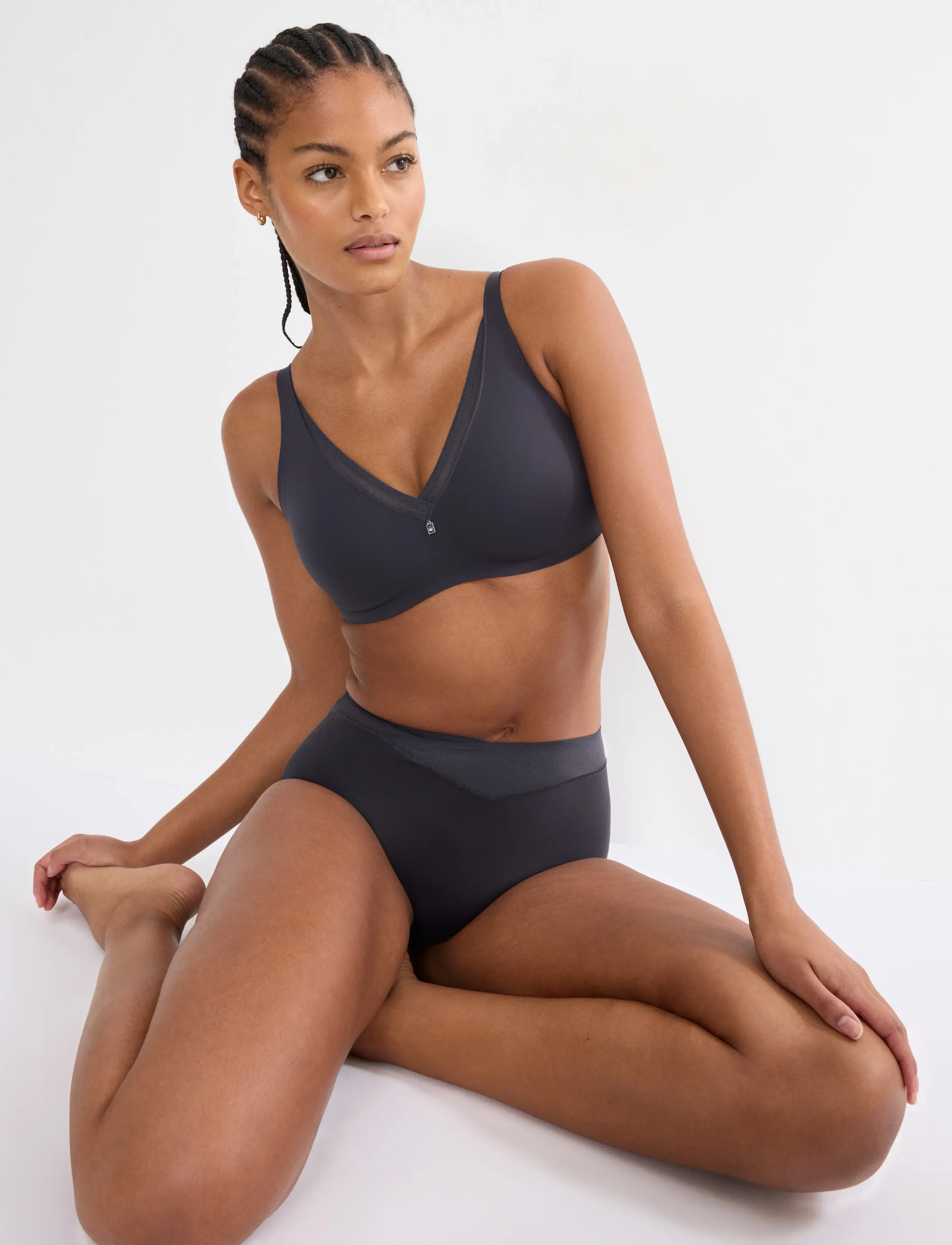 Triumph - True Shape Sensation T N01 - bh uten spiler - ink gray - 4
