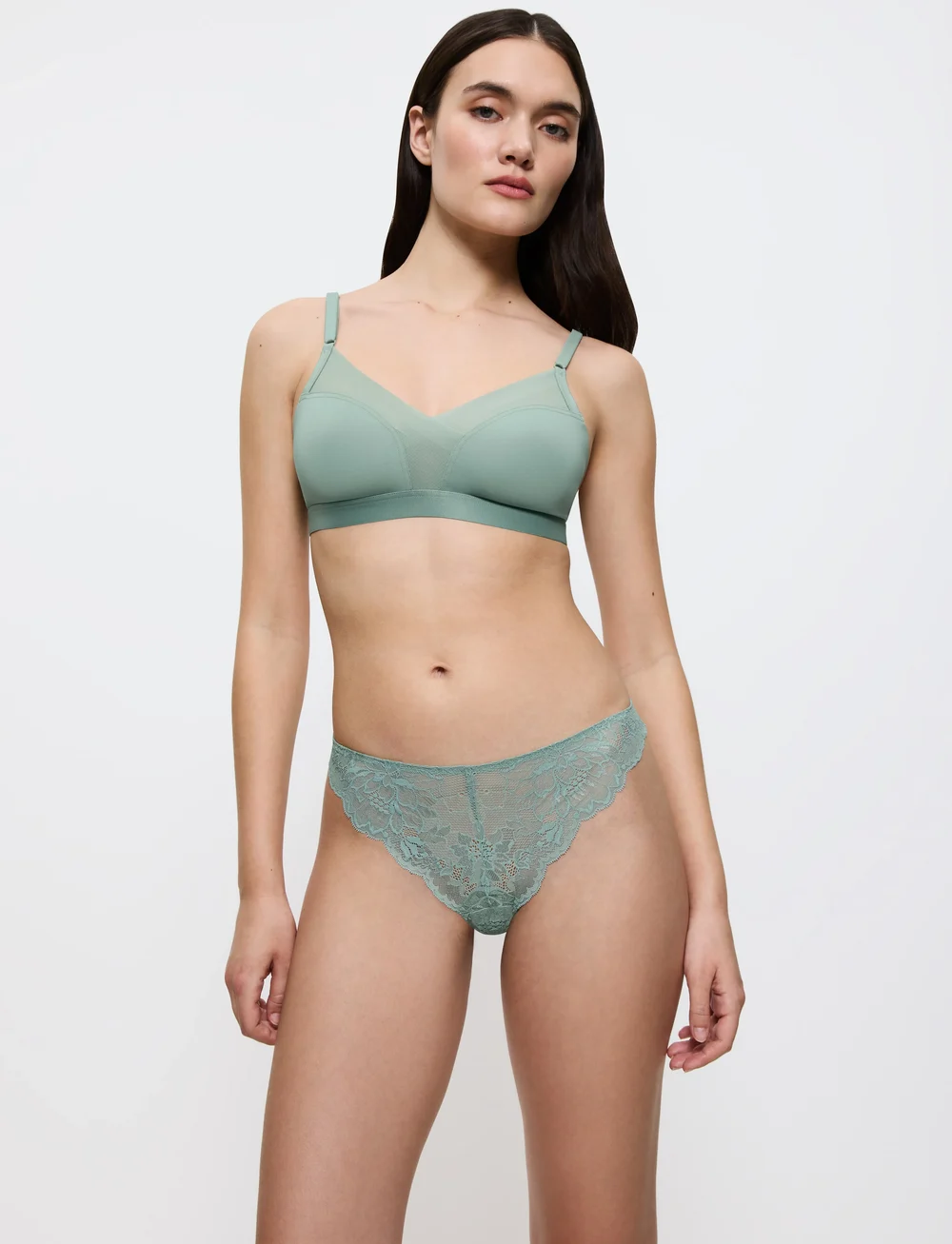 Triumph - Amourette Charm T Highleg Brazilian - brazilian slips - abstinthe - 3