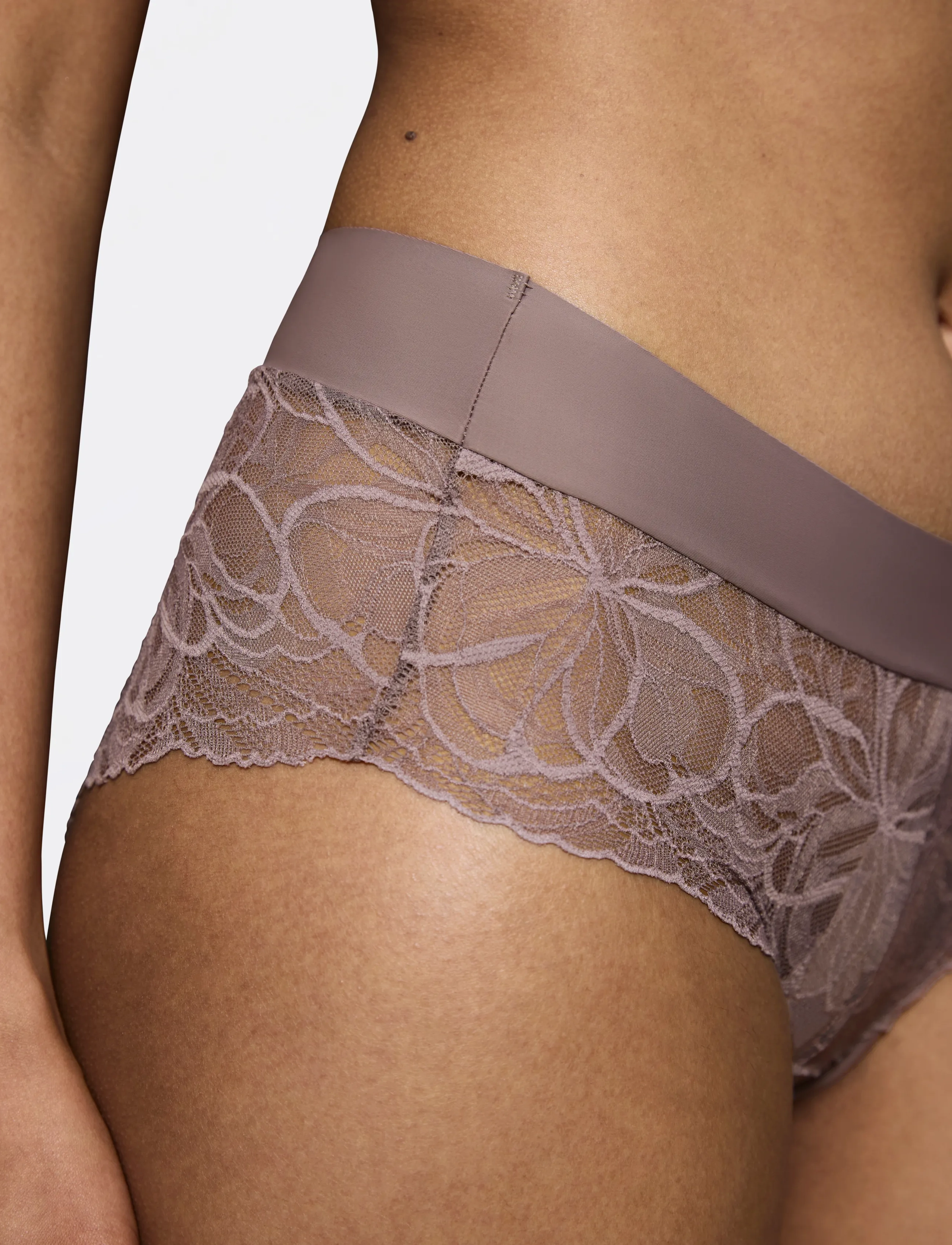 Triumph - Body Make-Up Illusion Lace Shorty - laveste priser - pigeon grey - 3