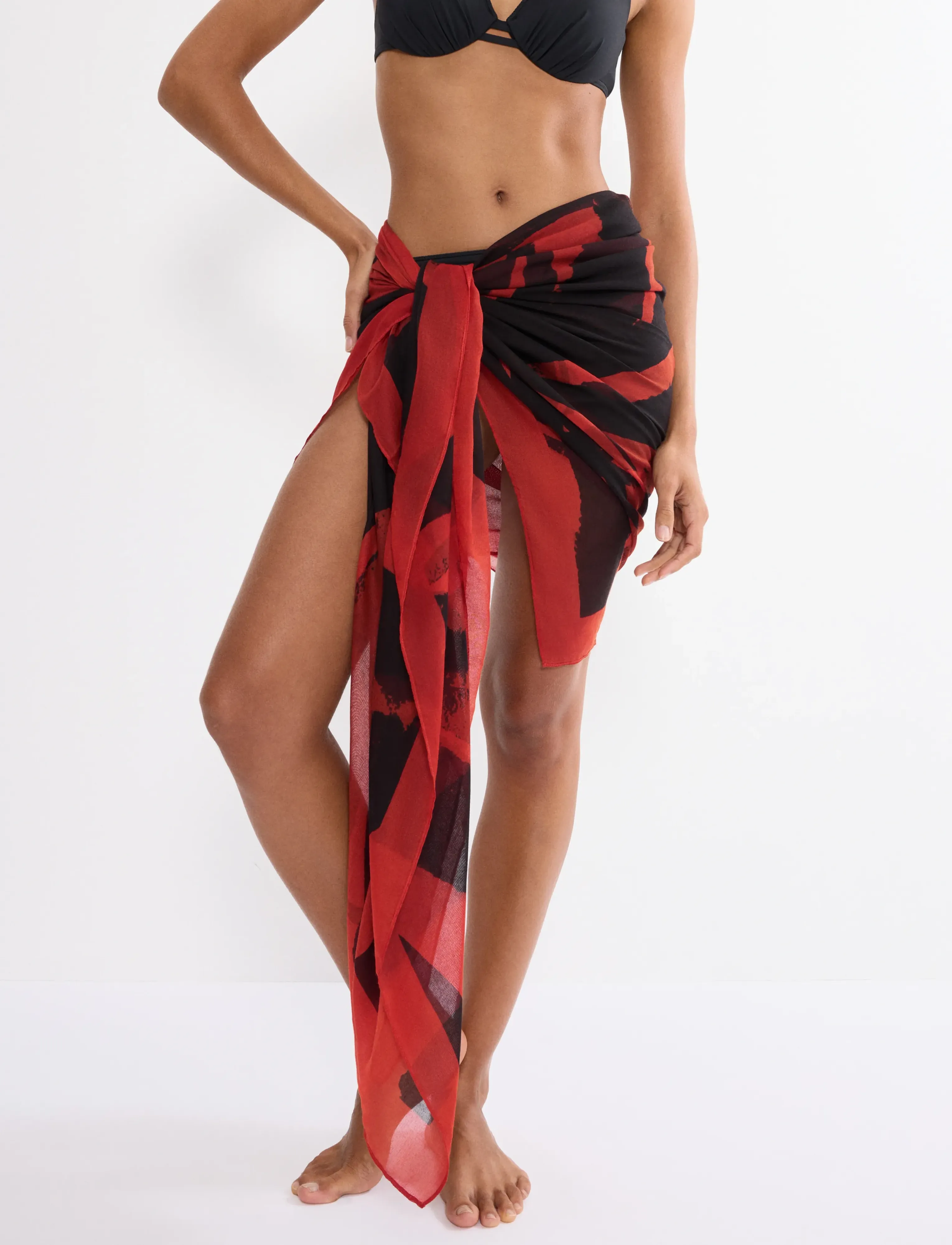 Triumph Beach MyWear Pareo - Fatnaður - MULTI-COLOUR / red