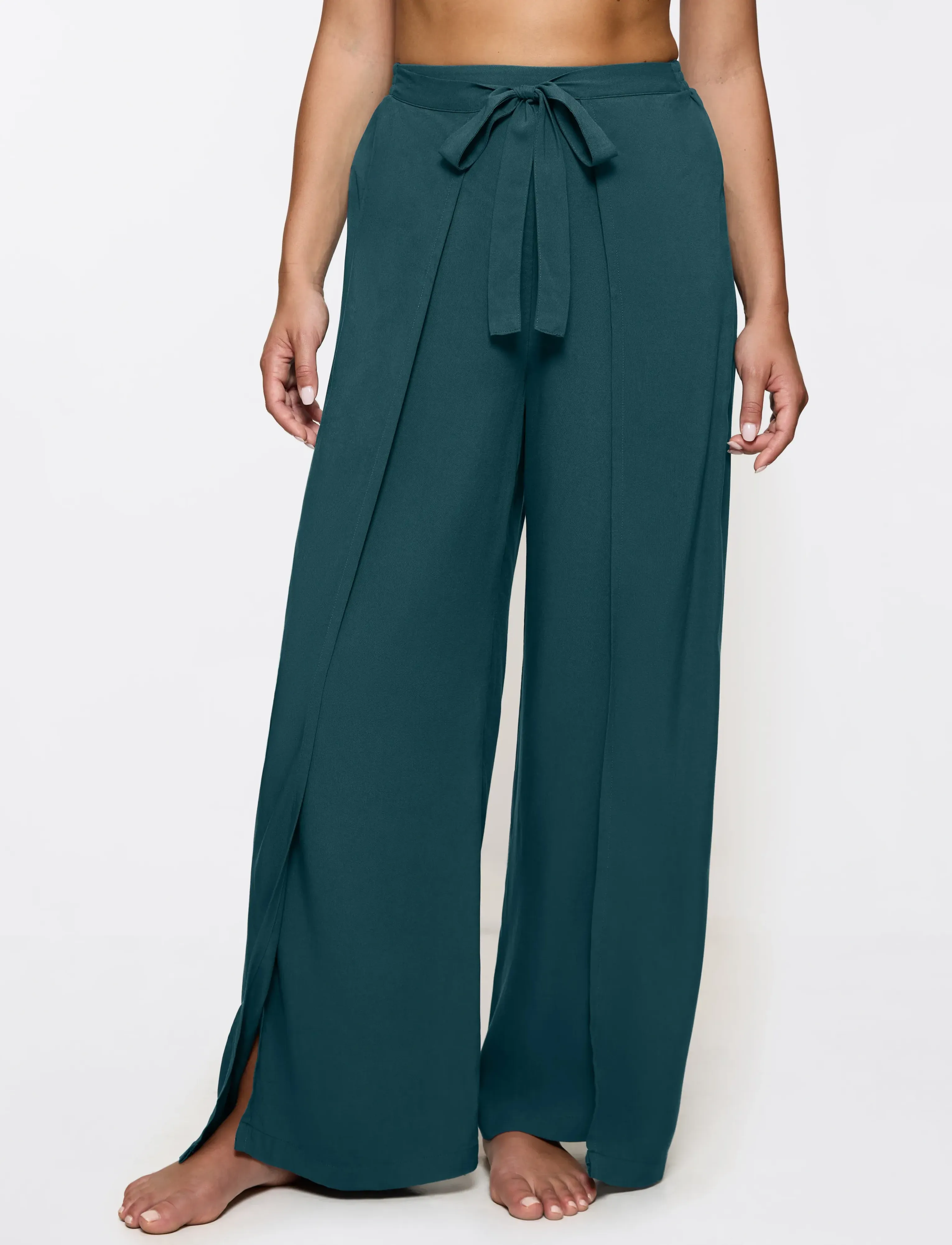 Triumph Beach MyWear Pareo Trousers 01 - Kleidung - SECRET LAGOON / green