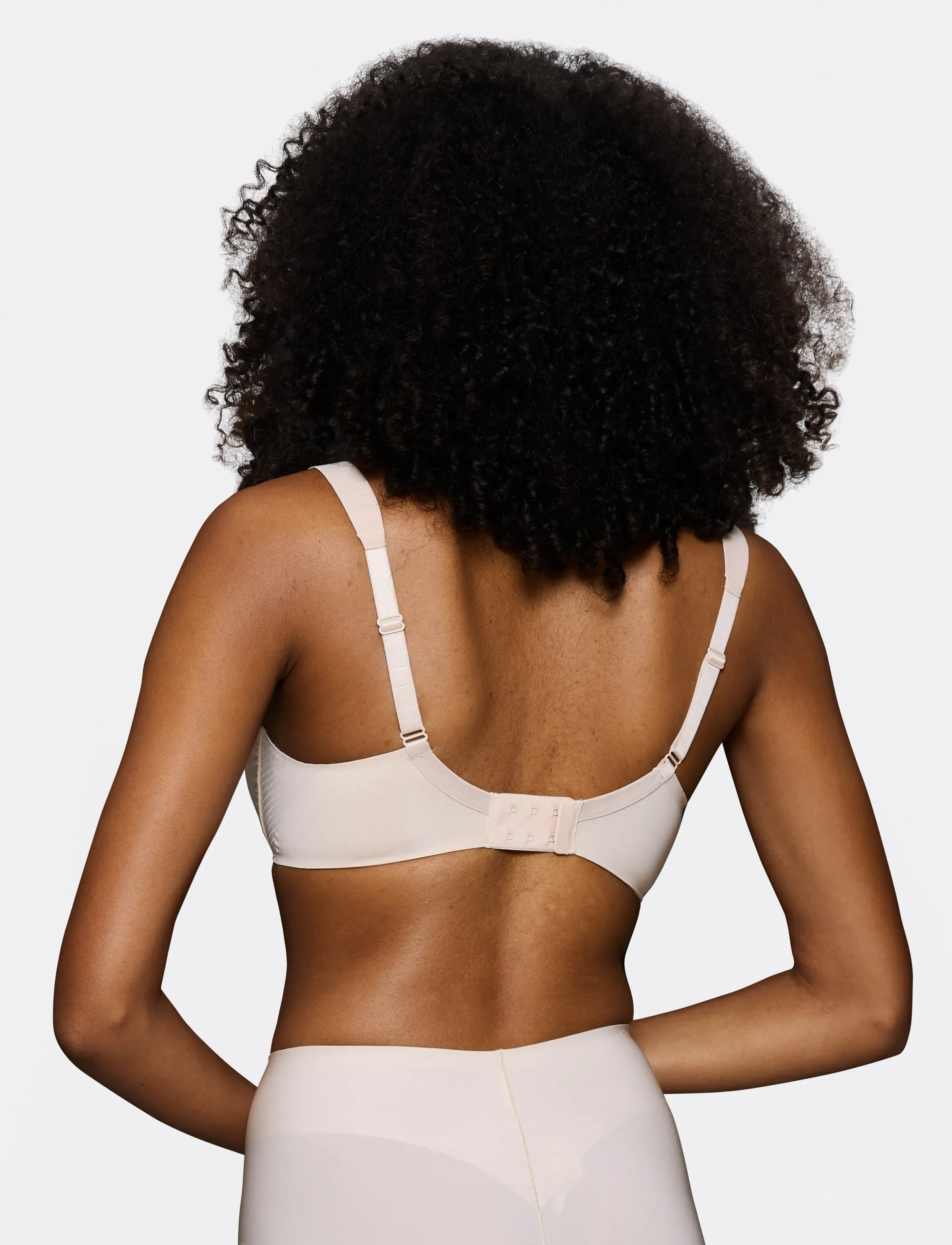 Triumph - BMU Illusion Curve W01 - nude beige - 2