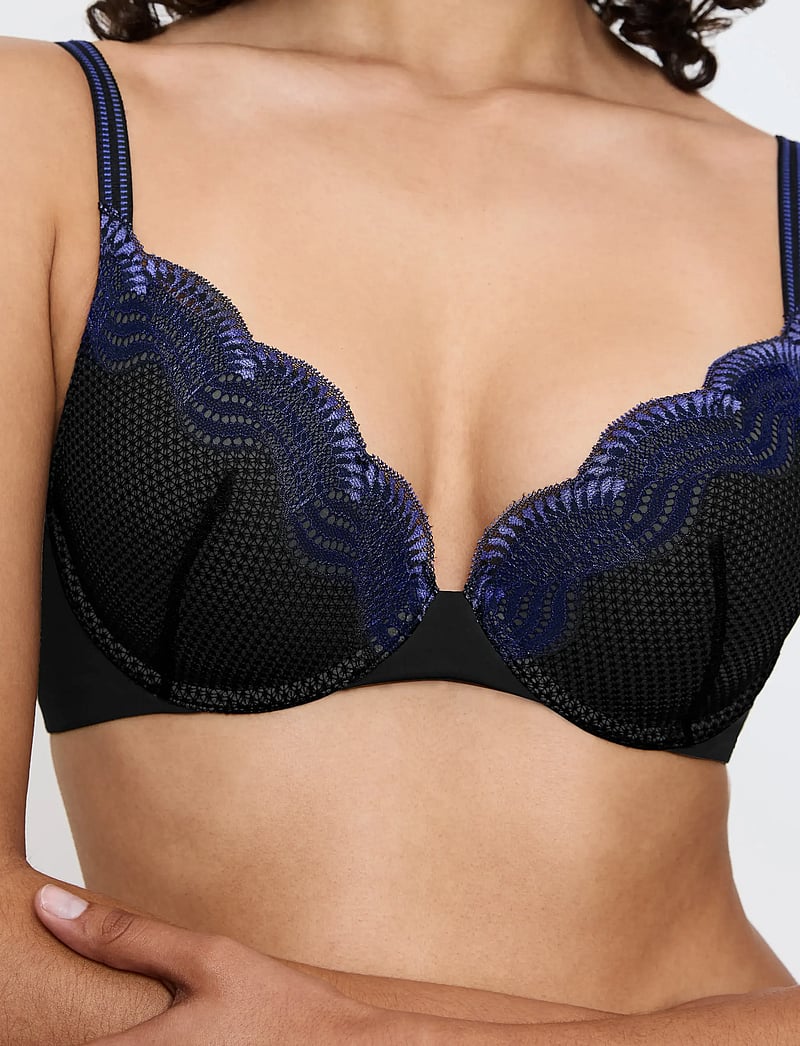 Triumph - Triumph Comfort Glam WHU - wired bras - black - 3