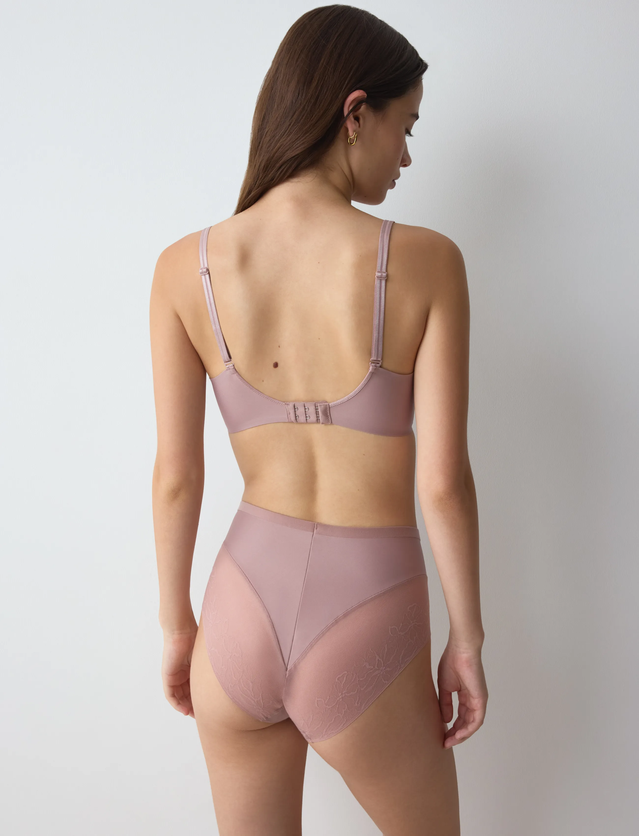 Triumph - Comfort Contour W01 - wired bras - chocolate mousse - 2