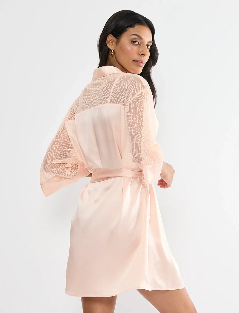 Triumph - A Weekend to Remember Robe - bademäntel - porcelain - 2