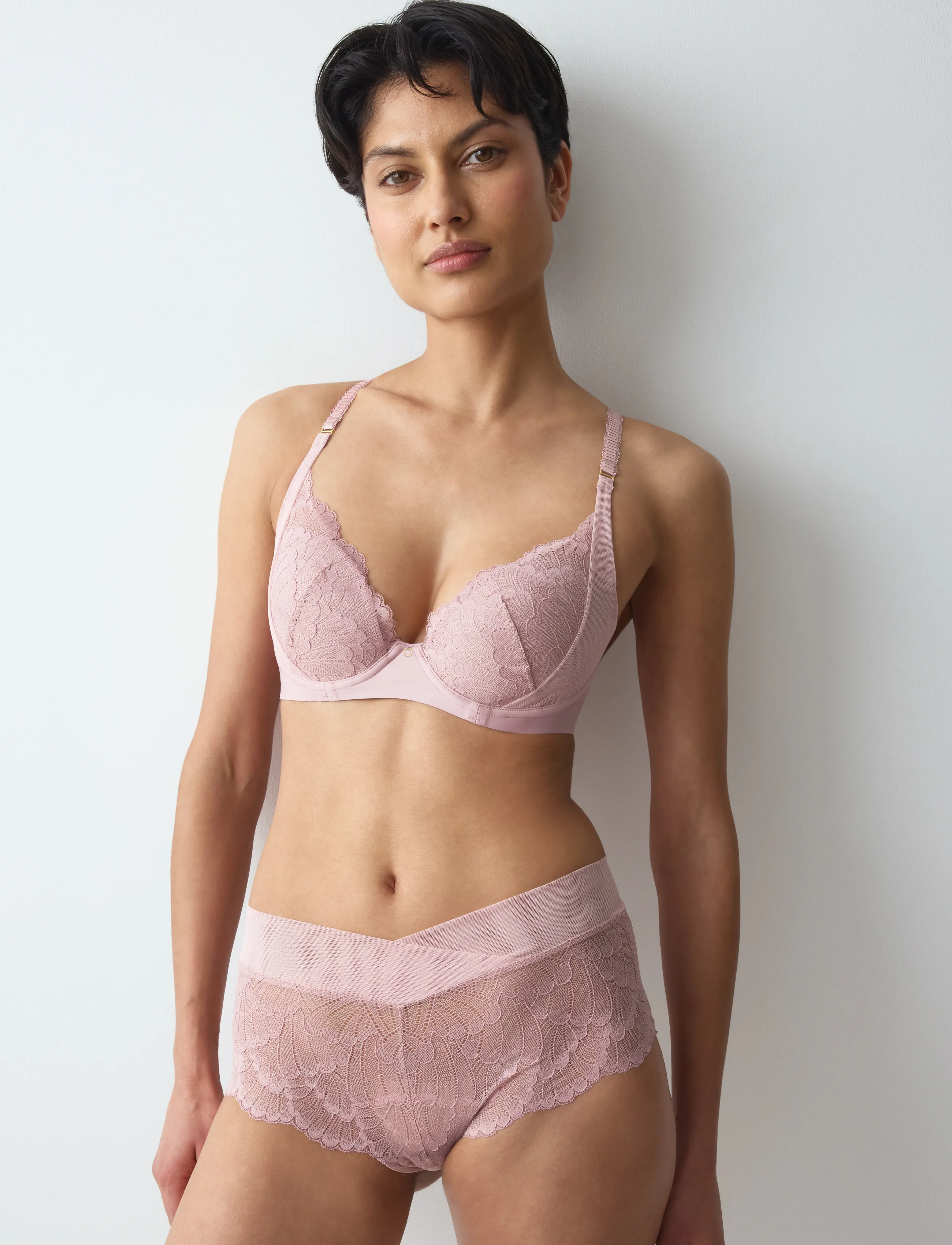 Triumph - Love in Lace WP - tugikaartega rinnahoidjad - sophia - 0