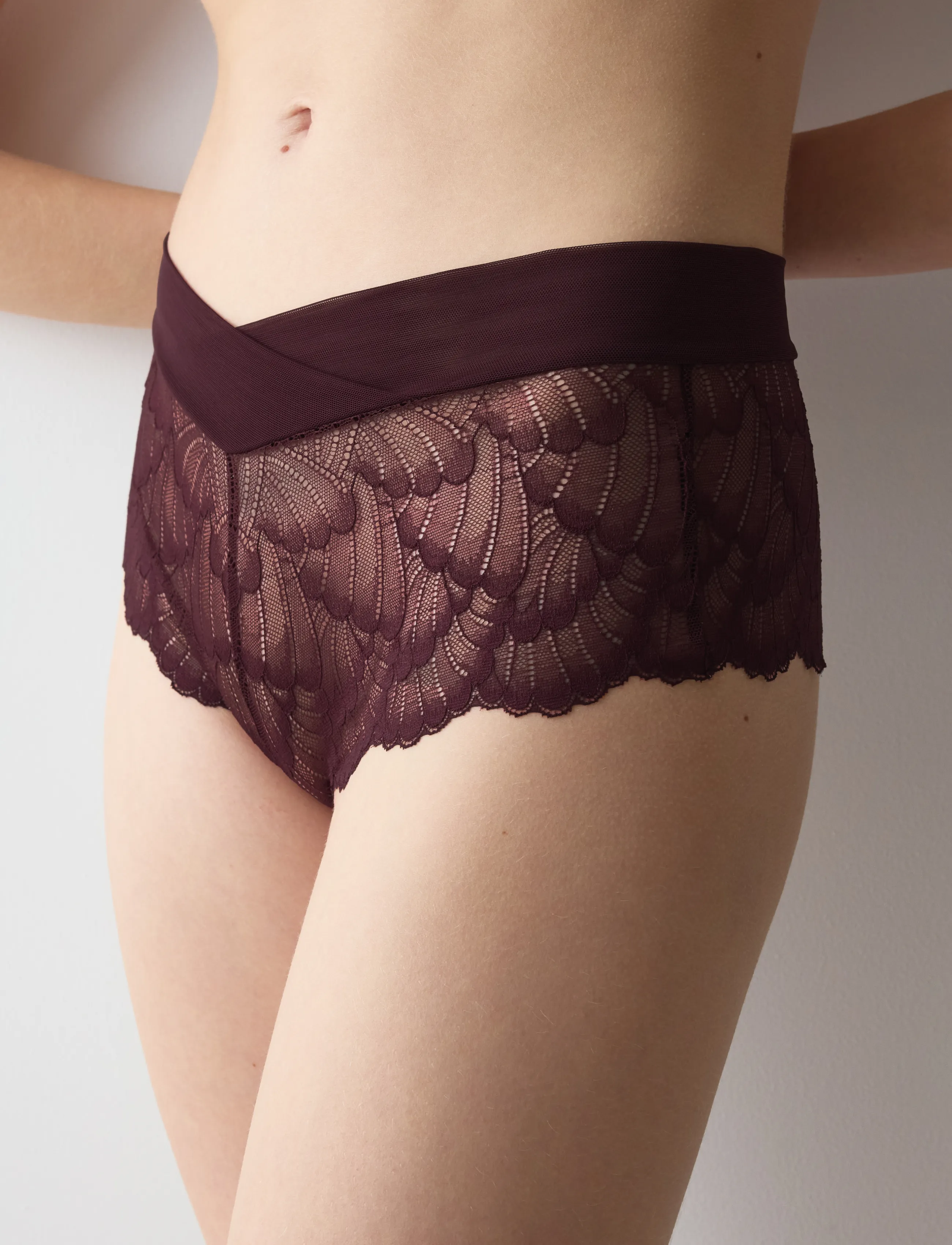 Triumph - Love in Lace Shorty - briefs - claret - 3