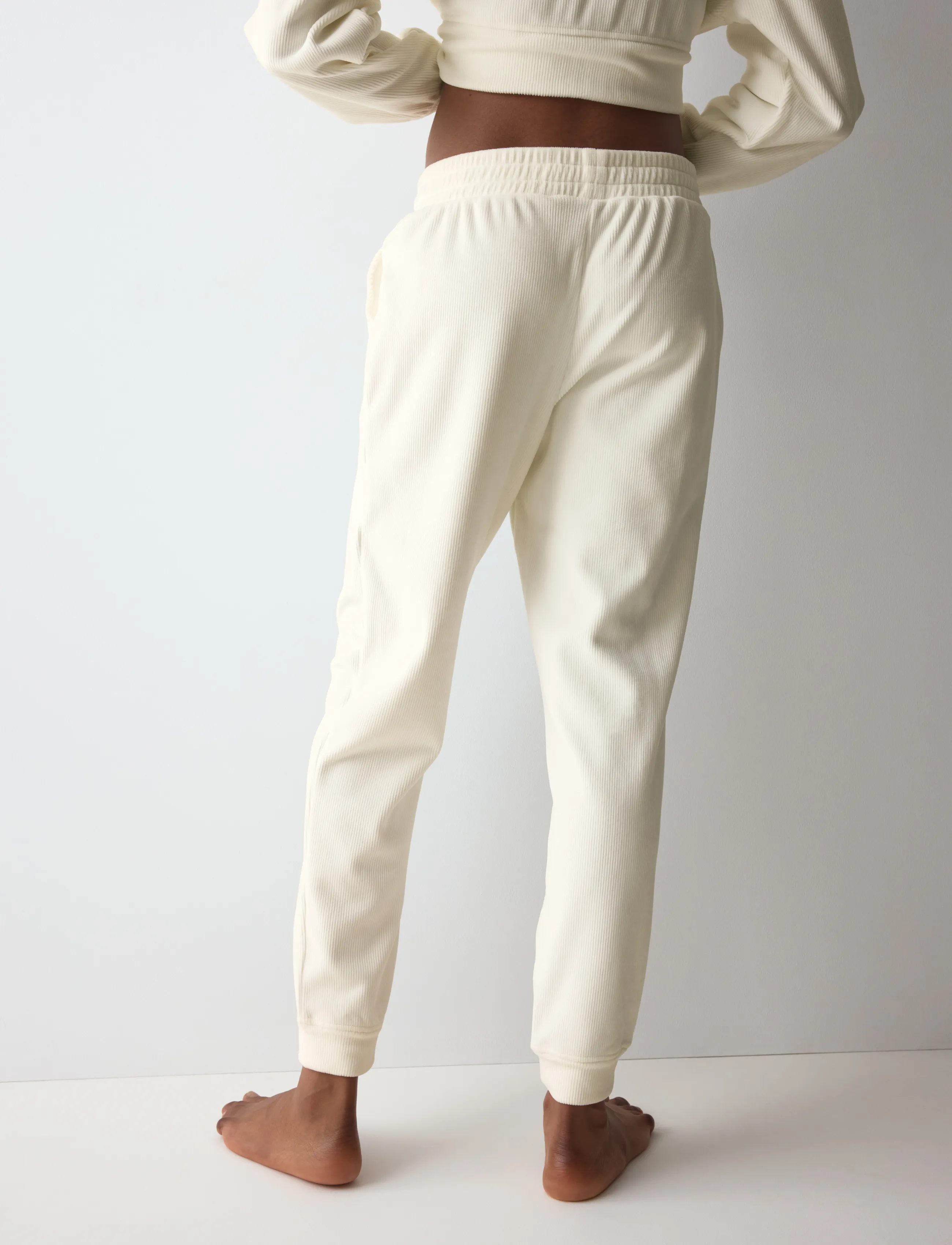 Triumph - Velour Rib Trousers - igapäevane stiil - silk white - 3