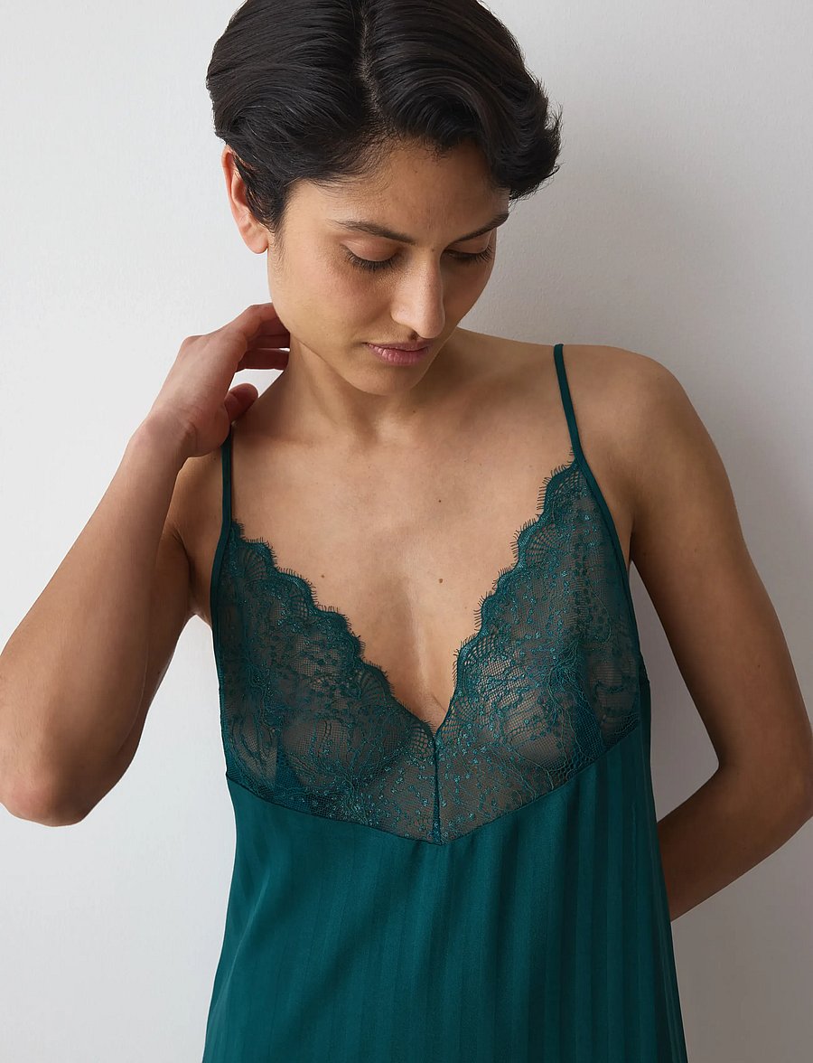 Triumph - Amourette Sparkle NDW - teal green - 4