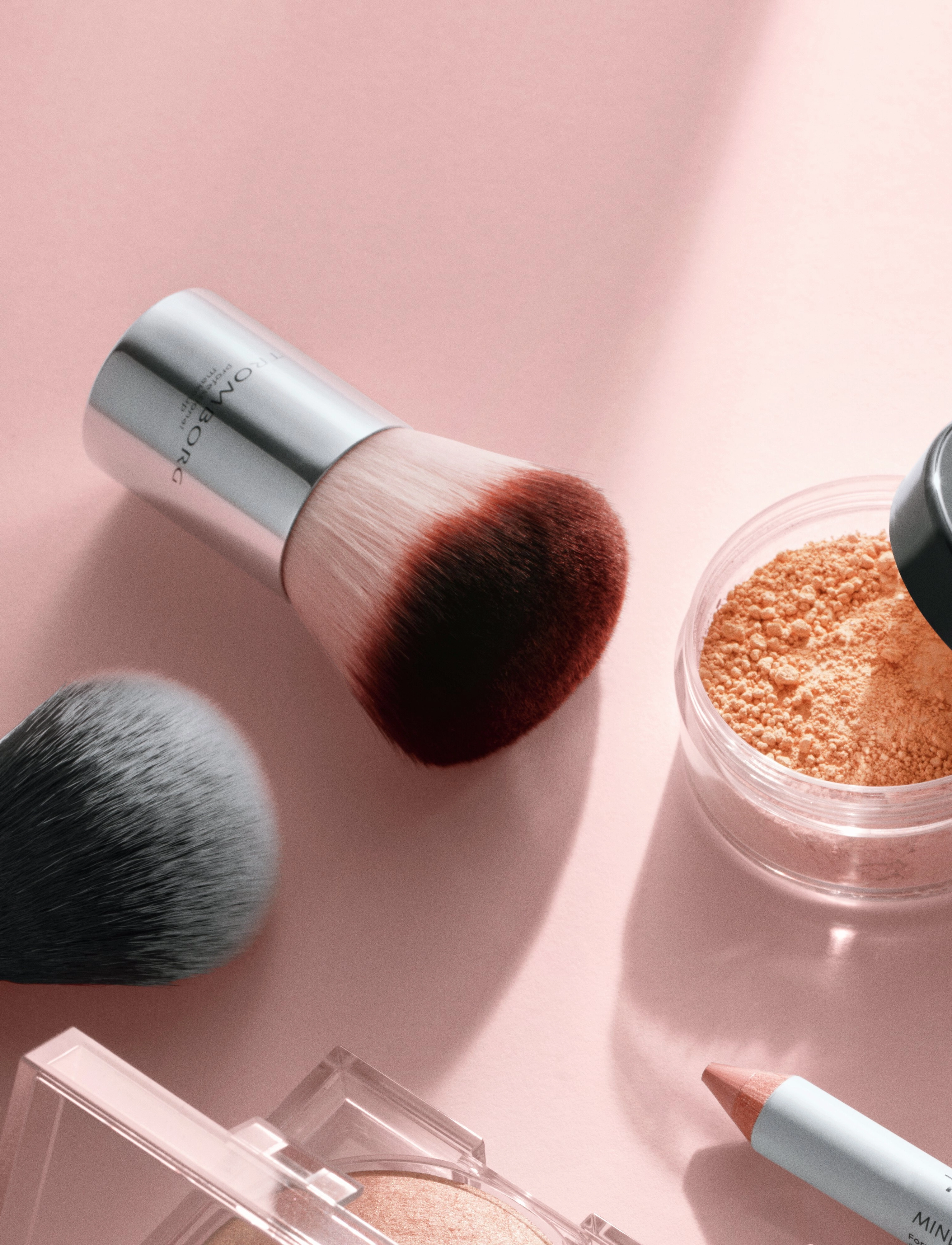 Tromborg - Deluxe Kabuki Brush - makeup - no colour - 2