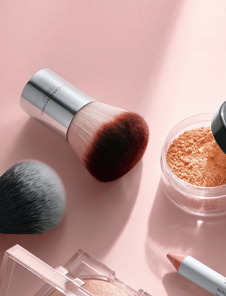 Tromborg - Deluxe Kabuki Brush - makeup - no colour - 2