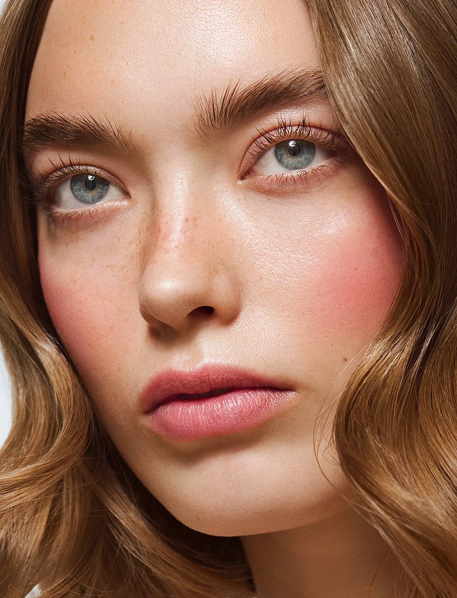 Tromborg - Aurora Blush - makeup - aurora - 2