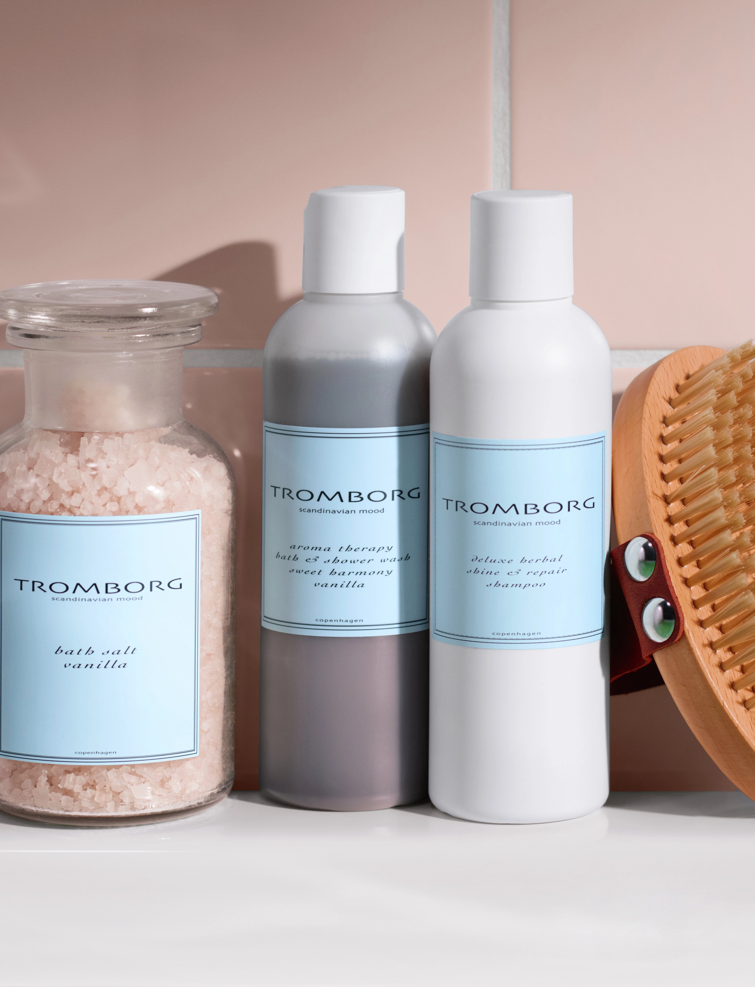 Tromborg - Deluxe Herbal Shine & Repair Shampoo - shampoo - no colour - 2