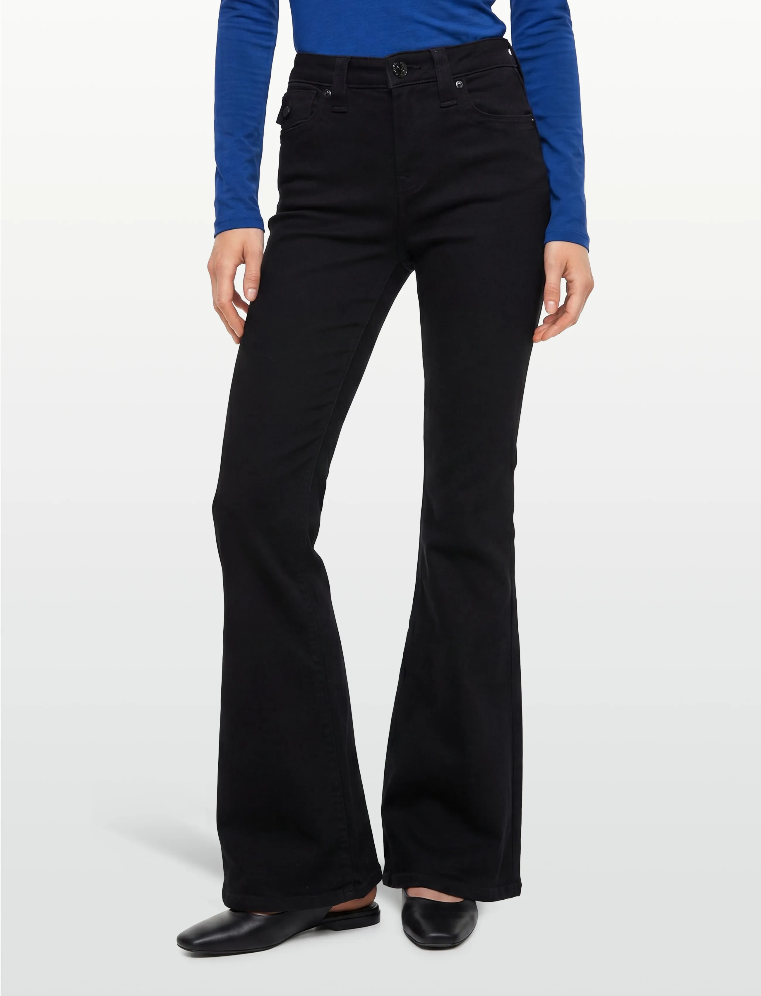 True Religion - BECCA MR BOOTCUT - alt laienevad teksad - body rinse black - 3